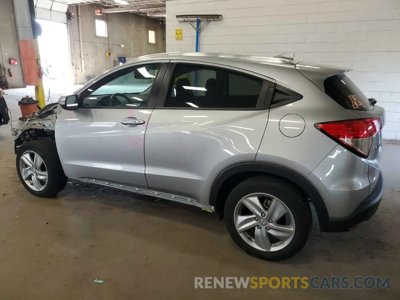 2 Photograph of a damaged car 3CZRU6H51KM733666 HONDA HR-V 2019