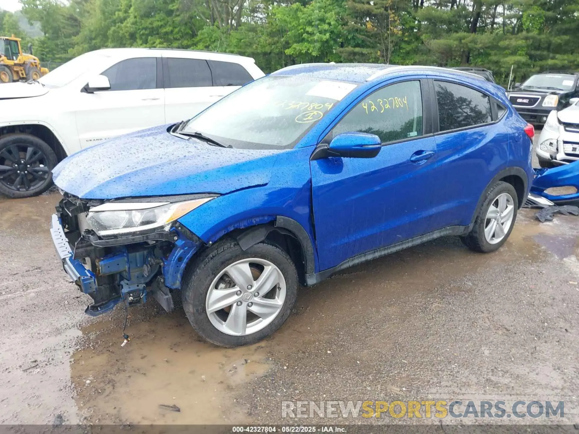 2 Фотография поврежденного автомобиля 3CZRU6H53KM709725 HONDA HR-V 2019