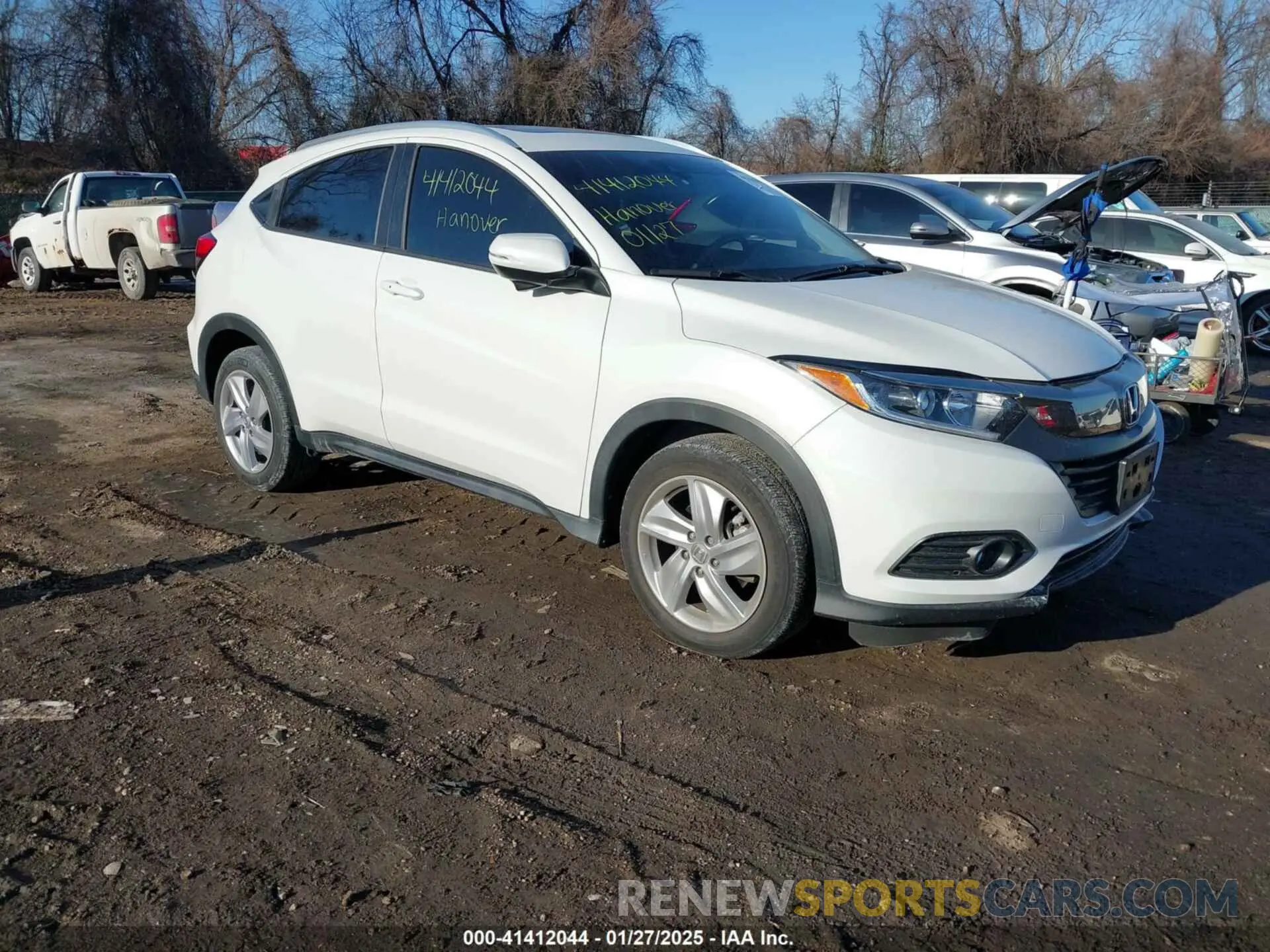 1 Фотография поврежденного автомобиля 3CZRU6H53KM732423 HONDA HR-V 2019