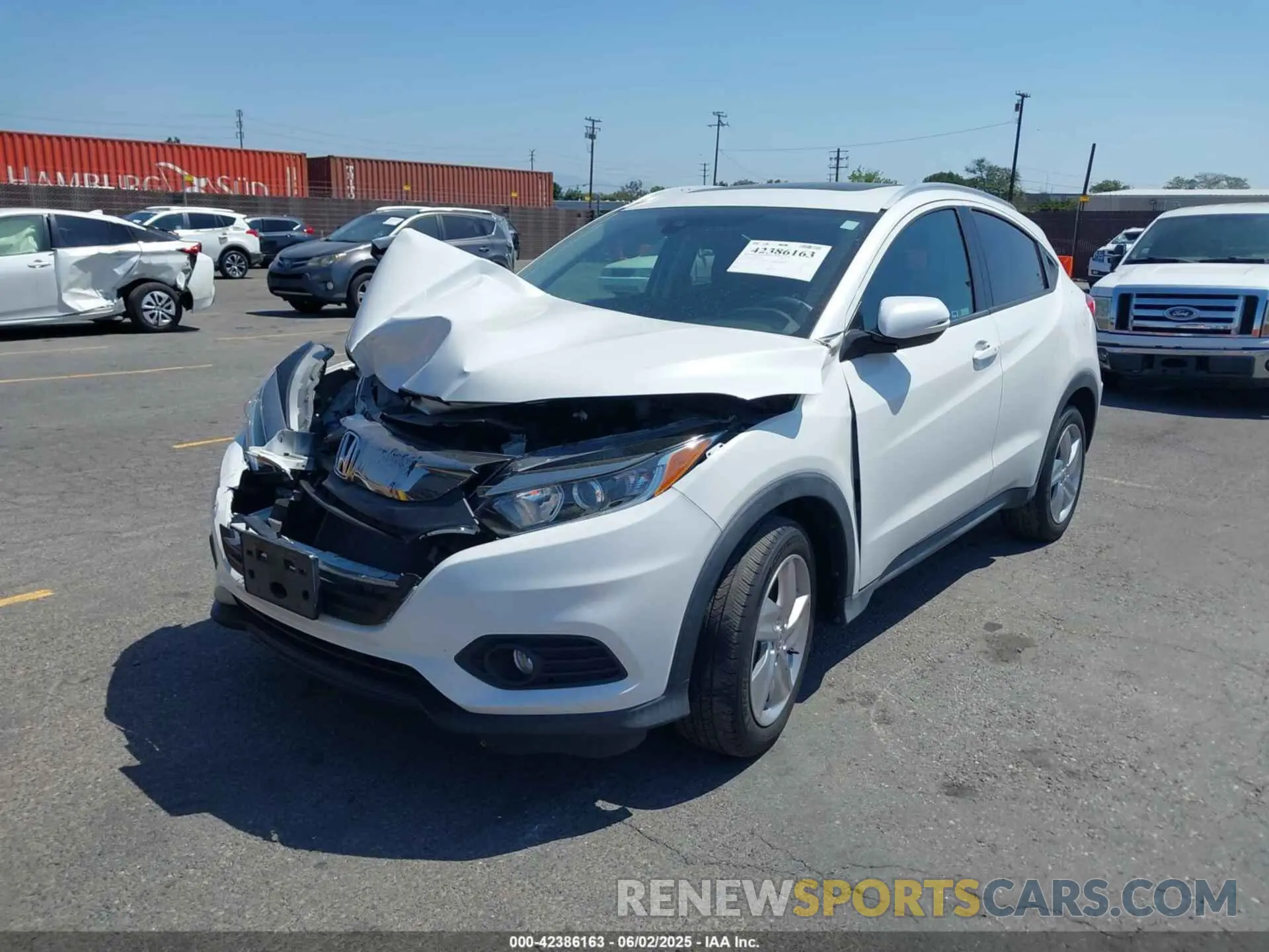 2 Photograph of a damaged car 3CZRU6H56KM727538 HONDA HR-V 2019