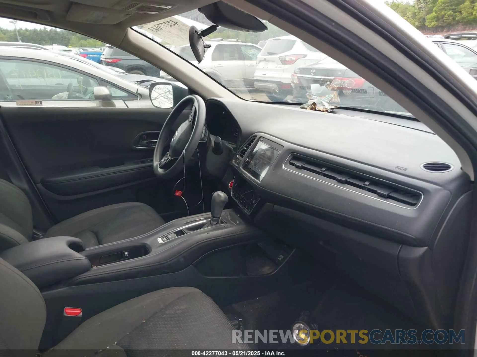 5 Фотография поврежденного автомобиля 3CZRU6H56KM727989 HONDA HR-V 2019