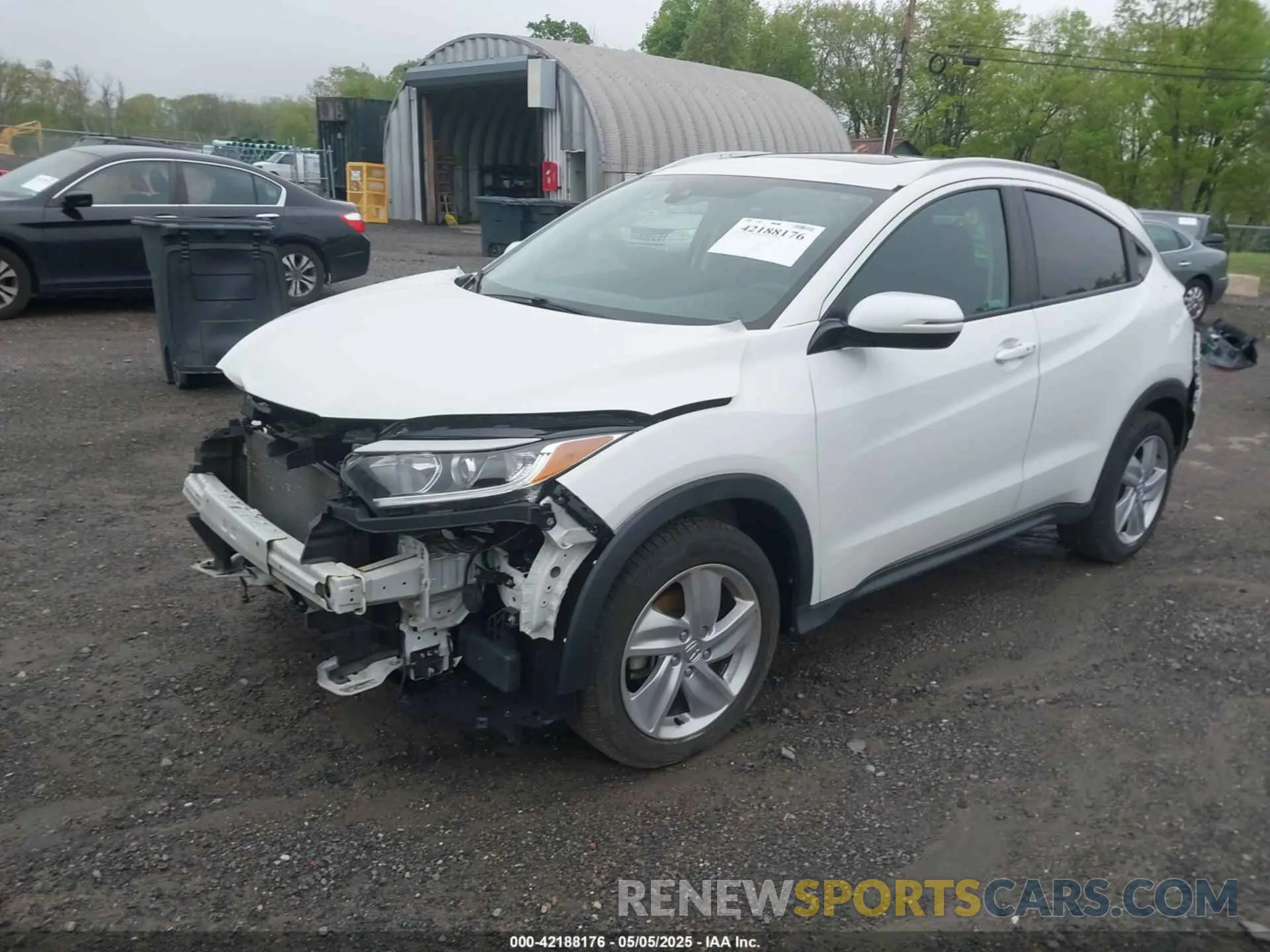 2 Photograph of a damaged car 3CZRU6H5XKM735531 HONDA HR-V 2019