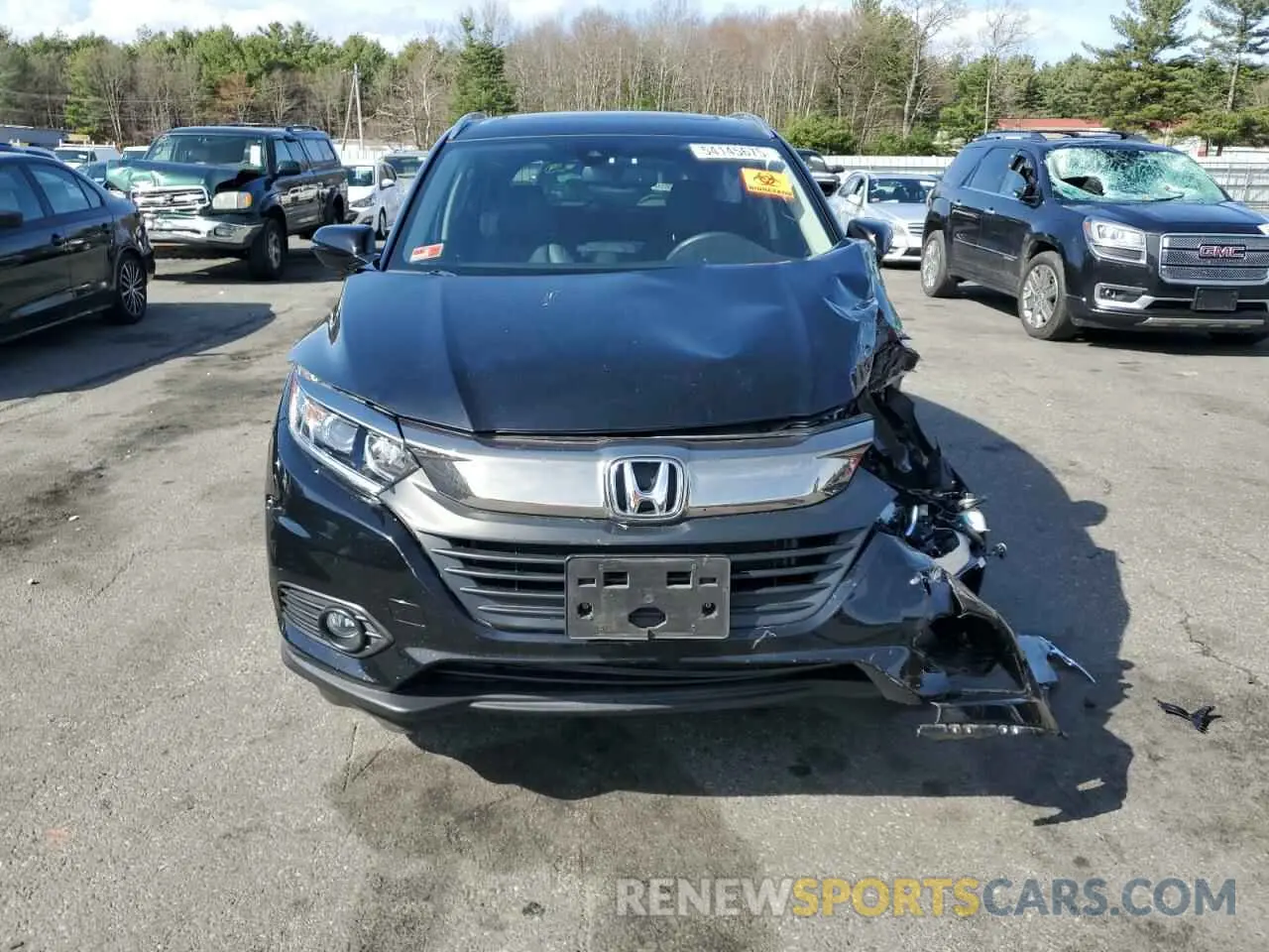 5 Photograph of a damaged car 3CZRU6H74KM740211 HONDA HR-V 2019