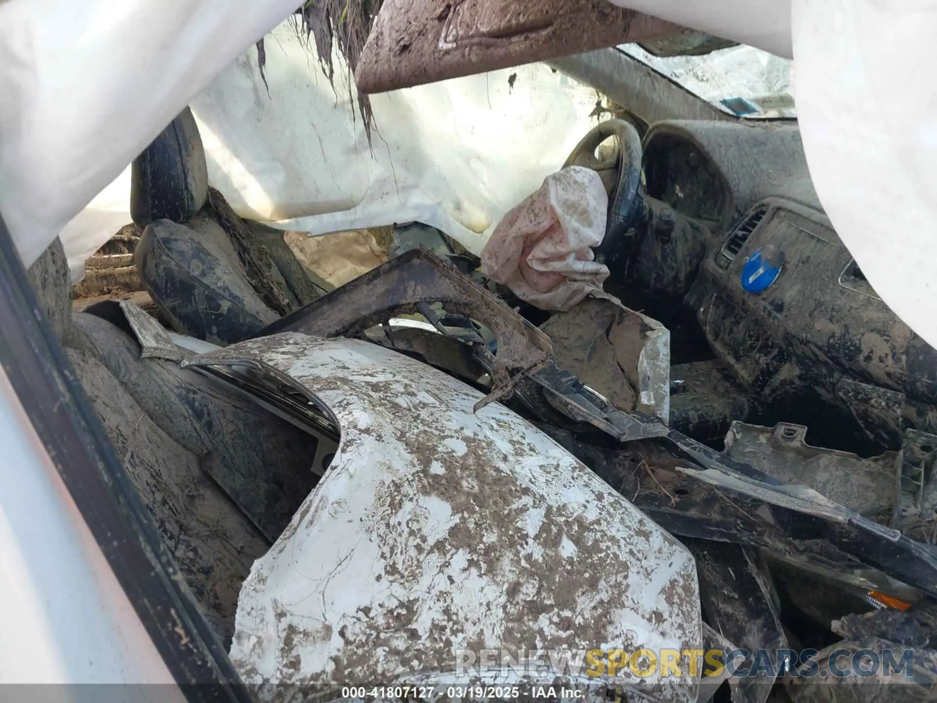 5 Photograph of a damaged car 3CZRU6H7XKM708072 HONDA HR-V 2019