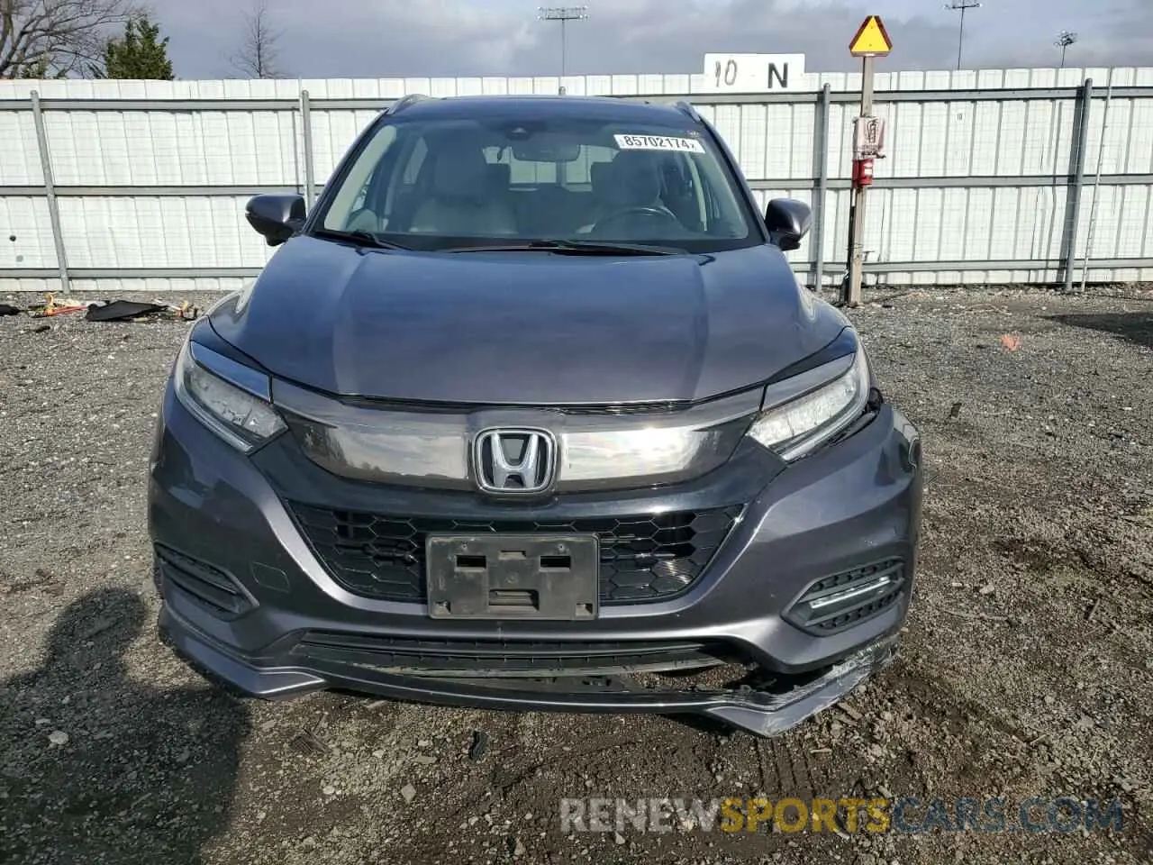 5 Photograph of a damaged car 3CZRU6H97KM701954 HONDA HR-V 2019