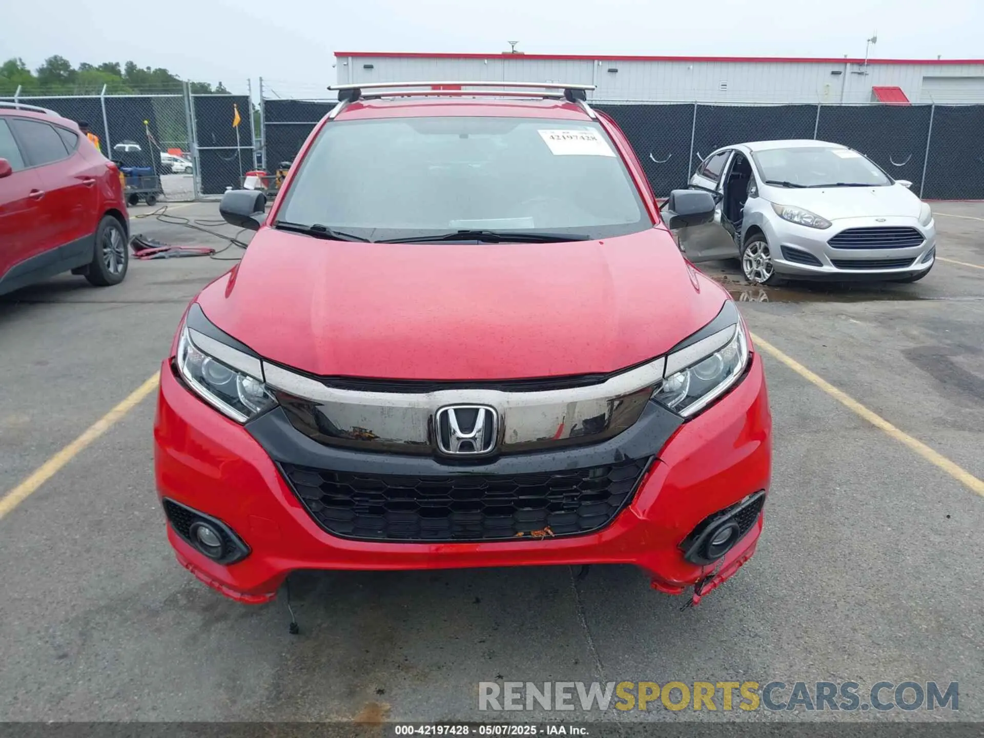 11 Фотография поврежденного автомобиля 3CZRU5H10LM707648 HONDA HR-V 2020