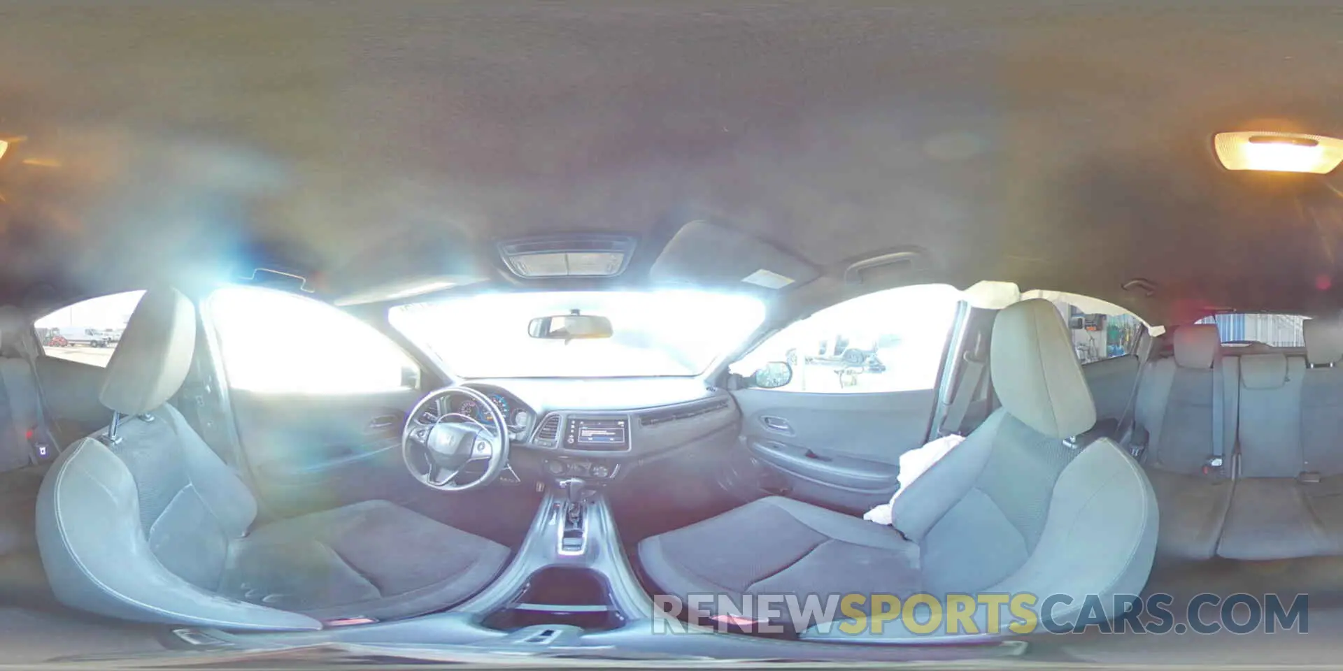 14 Photograph of a damaged car 3CZRU5H10LM719041 HONDA HR-V 2020