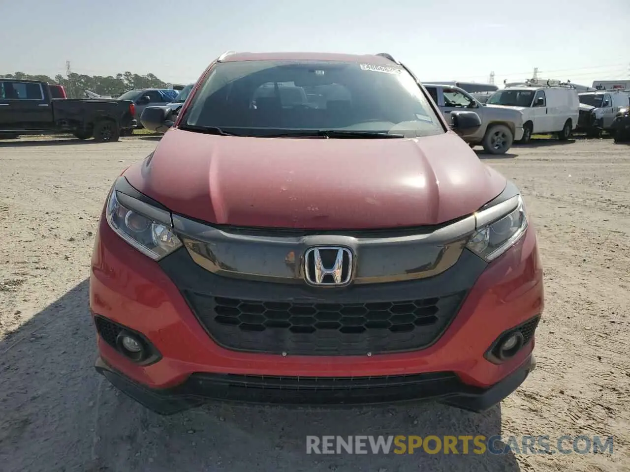 5 Photograph of a damaged car 3CZRU5H11LM706654 HONDA HR-V 2020