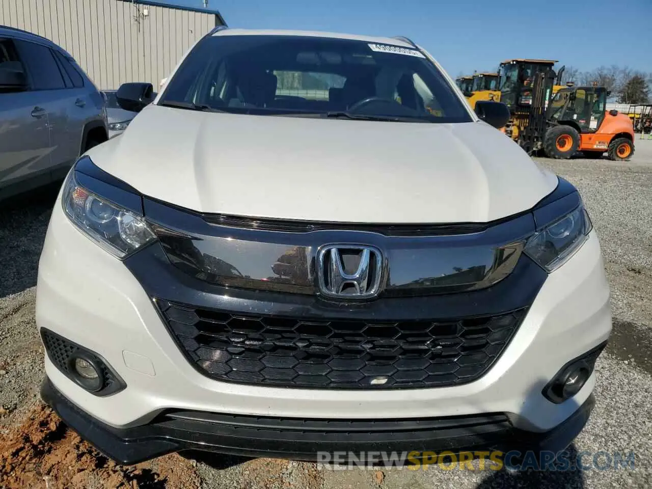5 Photograph of a damaged car 3CZRU5H17LM701510 HONDA HR-V 2020