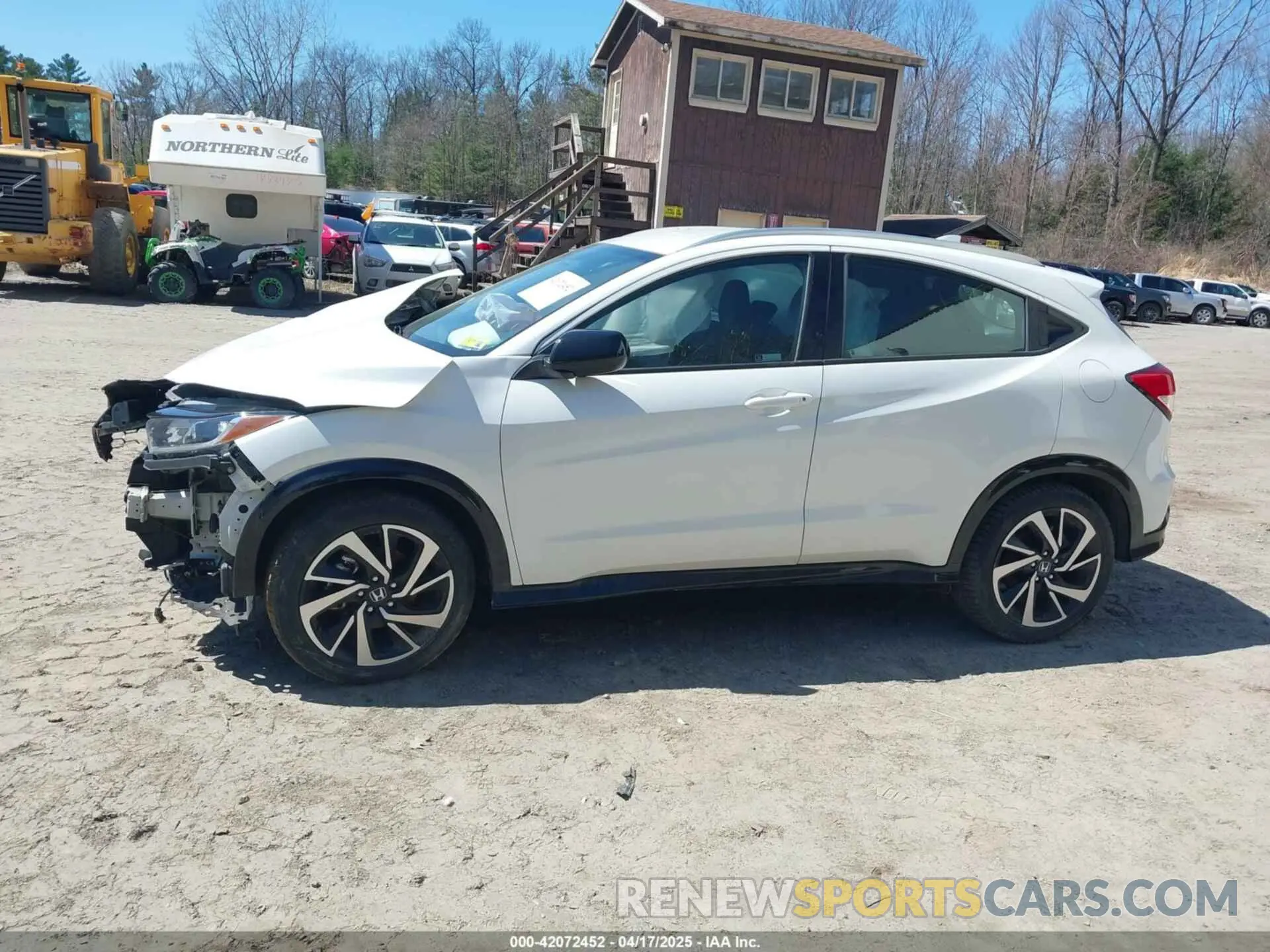 15 Photograph of a damaged car 3CZRU5H19LM714002 HONDA HR-V 2020