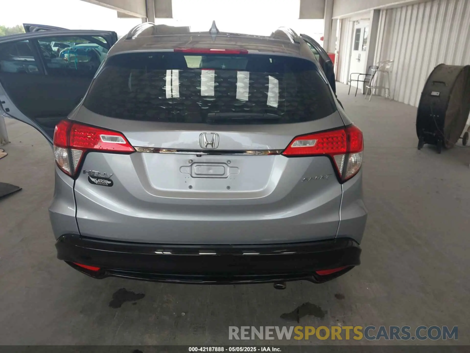 17 Фотография поврежденного автомобиля 3CZRU5H1XLM709925 HONDA HR-V 2020