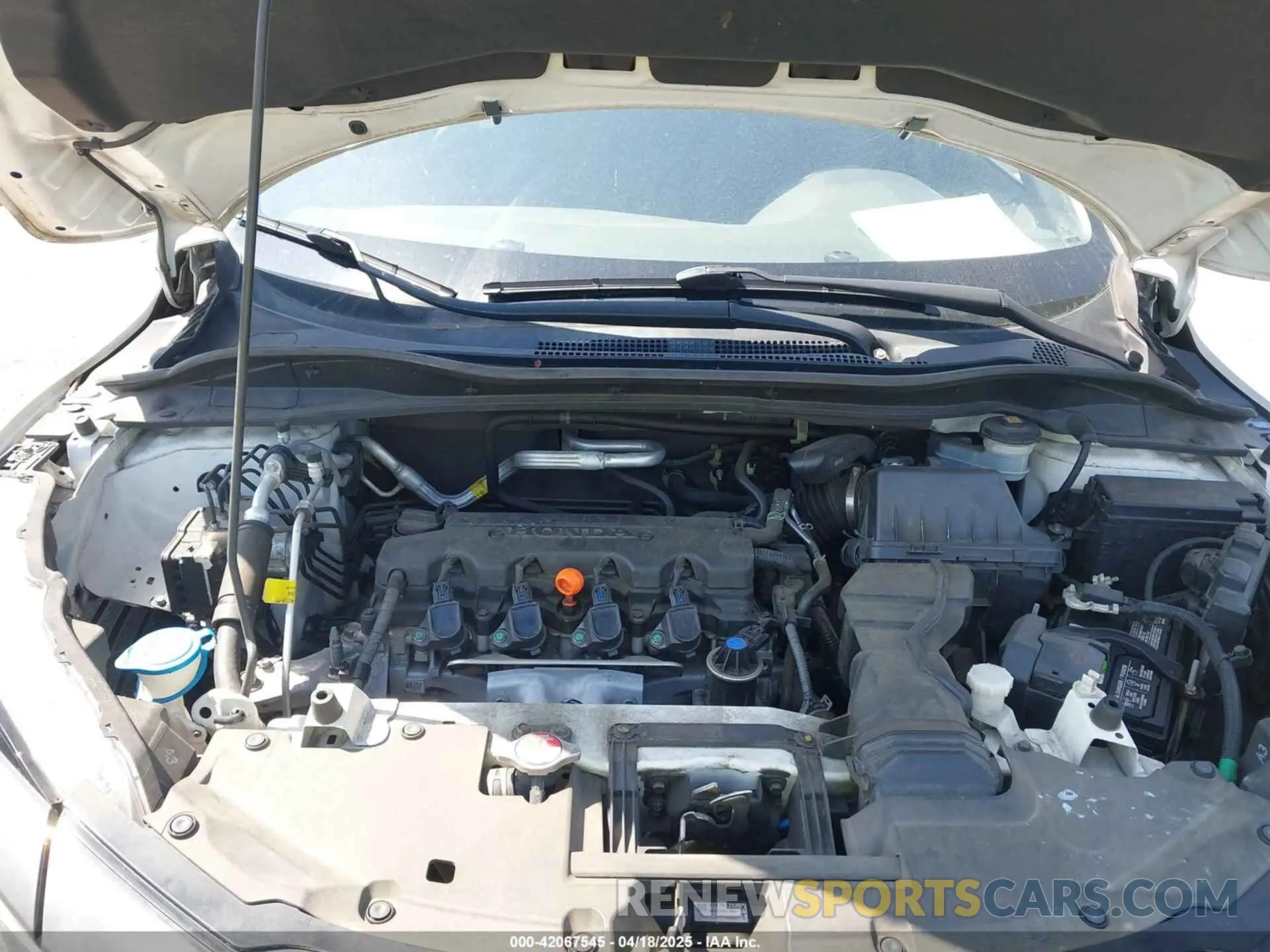 10 Photograph of a damaged car 3CZRU5H1XLM717684 HONDA HR-V 2020