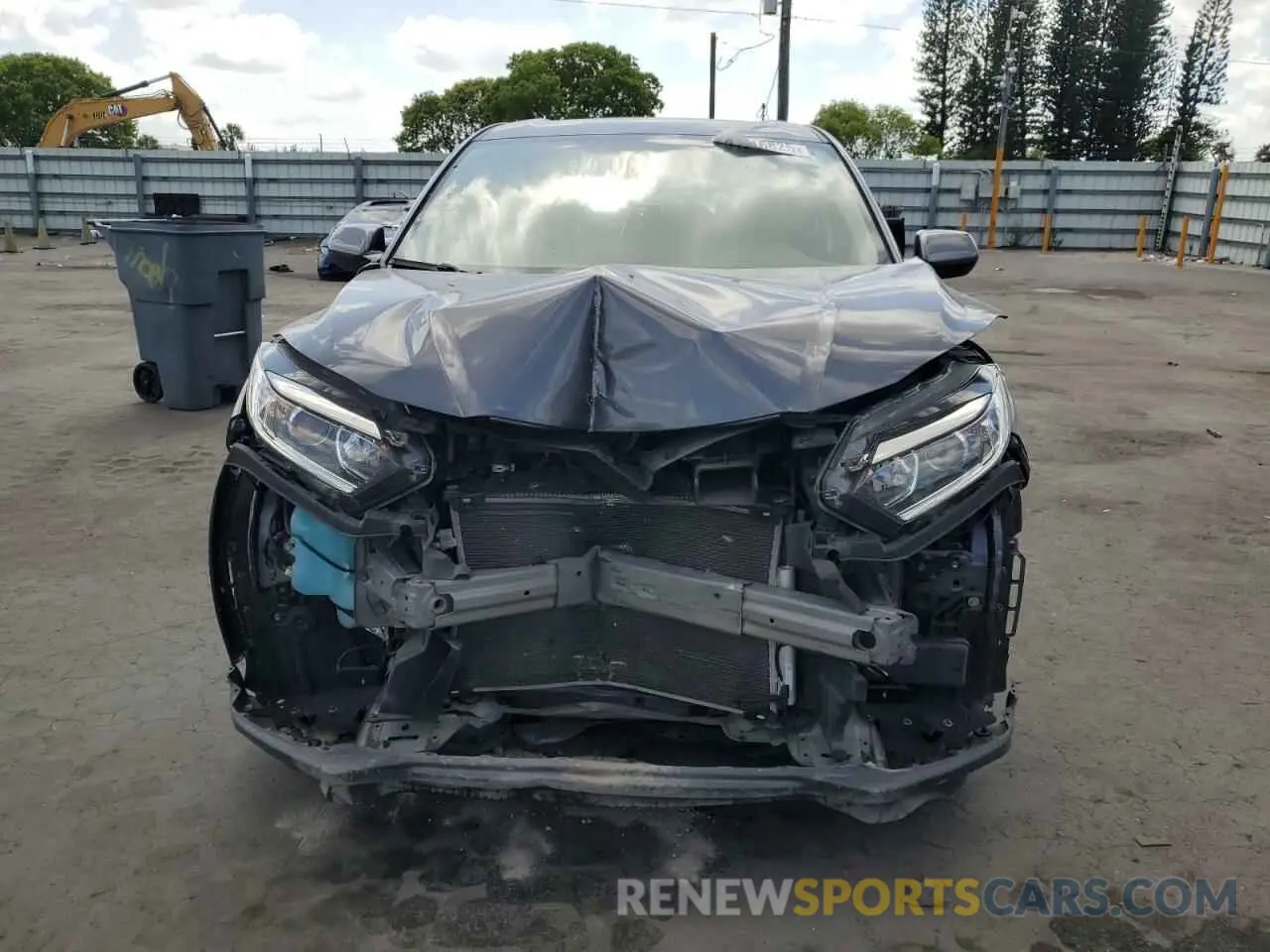 5 Photograph of a damaged car 3CZRU5H30LM717002 HONDA HR-V 2020