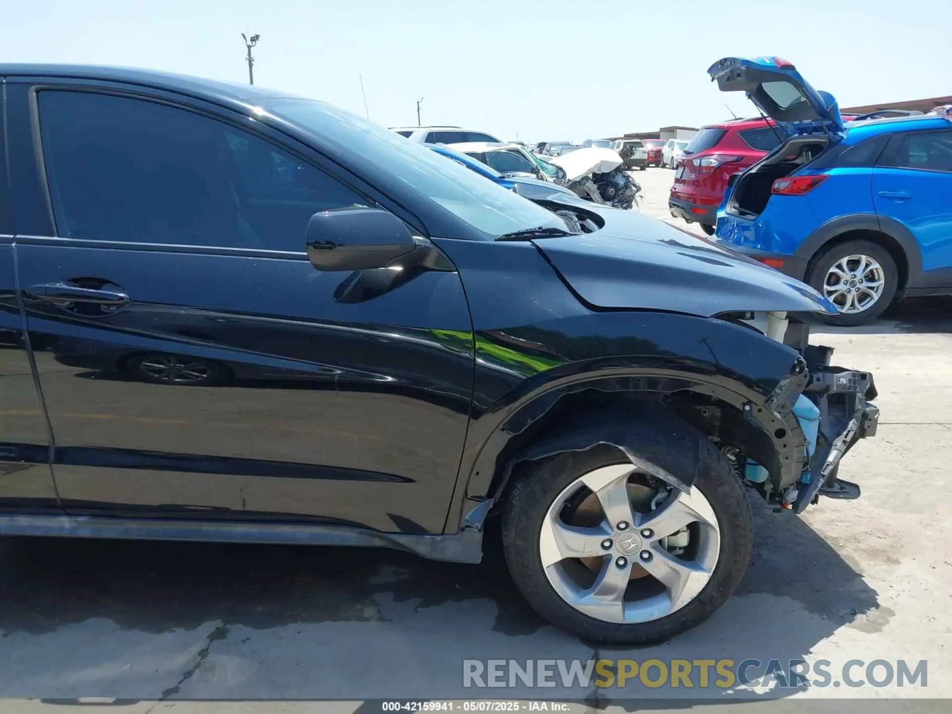 20 Photograph of a damaged car 3CZRU5H33LM705295 HONDA HR-V 2020