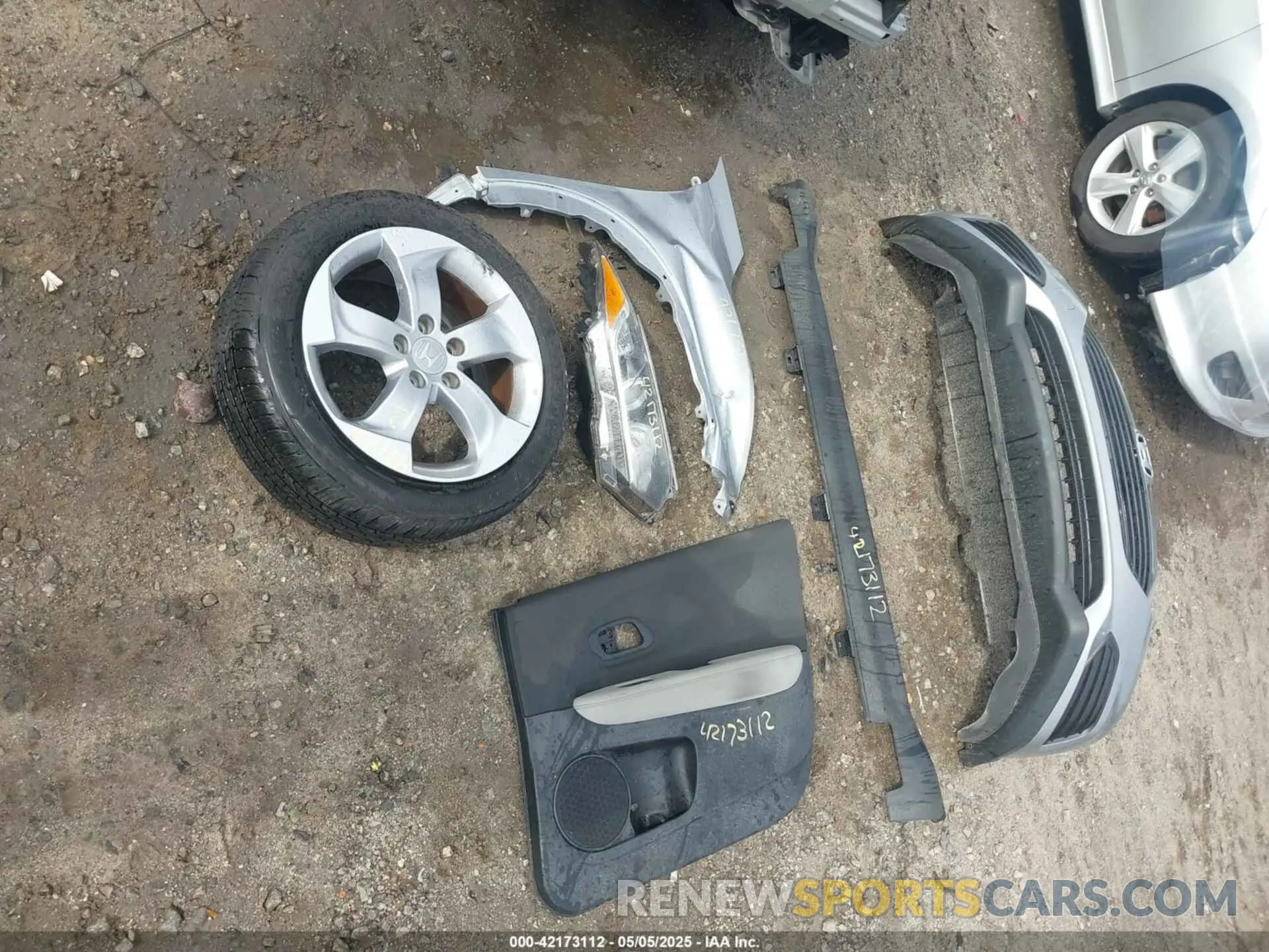 12 Фотография поврежденного автомобиля 3CZRU5H33LM711873 HONDA HR-V 2020