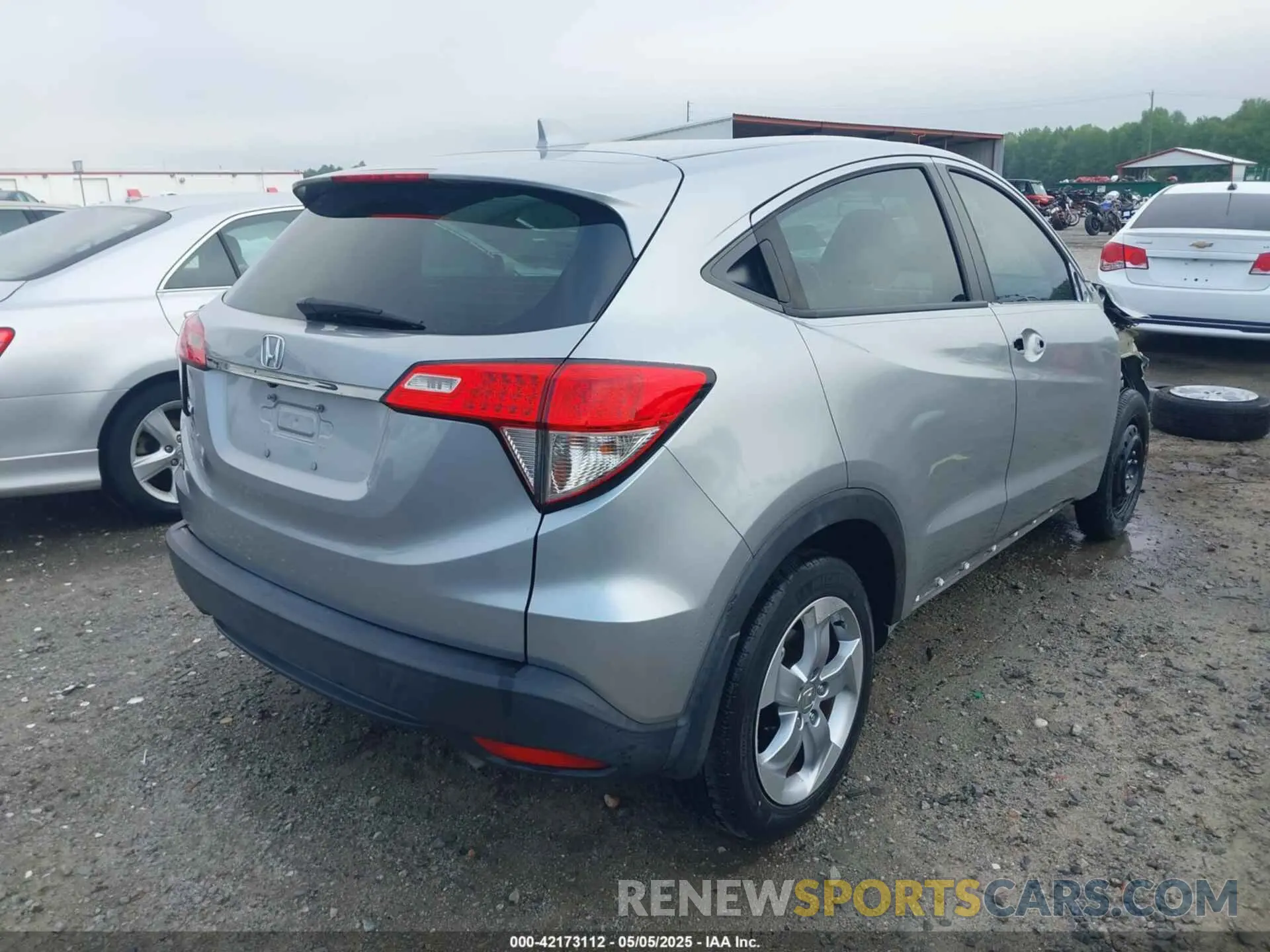 4 Фотография поврежденного автомобиля 3CZRU5H33LM711873 HONDA HR-V 2020