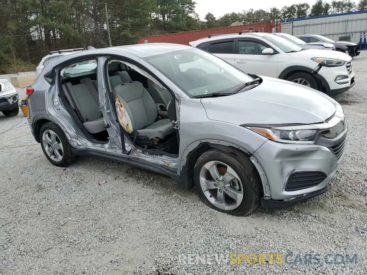 4 Фотография поврежденного автомобиля 3CZRU5H33LM716250 HONDA HR-V 2020