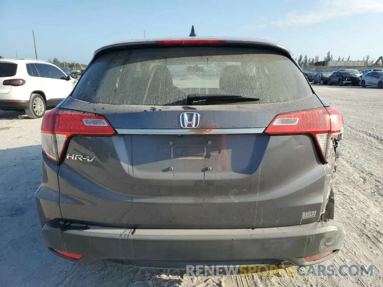 6 Фотография поврежденного автомобиля 3CZRU5H37LM707809 HONDA HR-V 2020