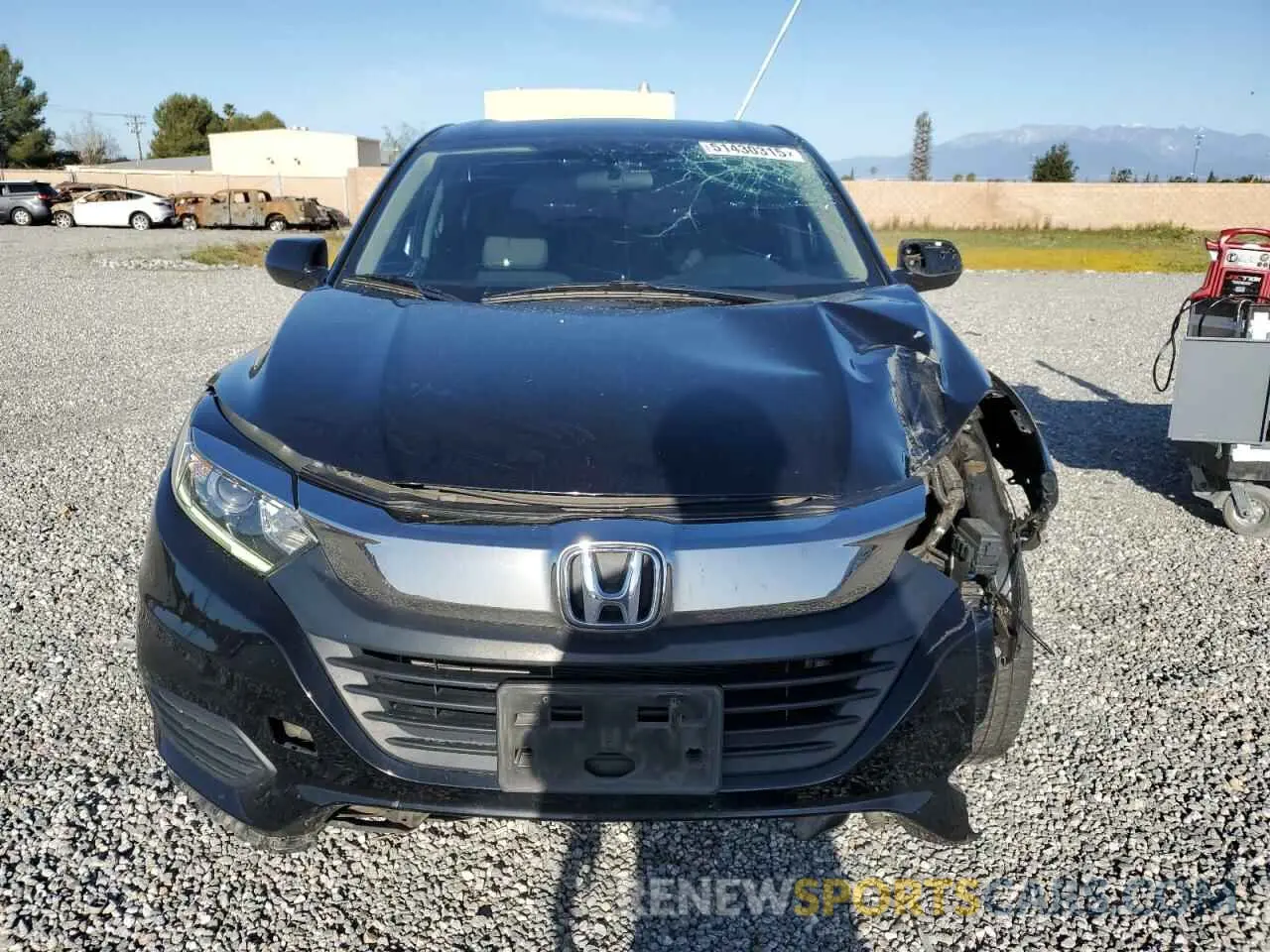 5 Photograph of a damaged car 3CZRU5H38LM713831 HONDA HR-V 2020