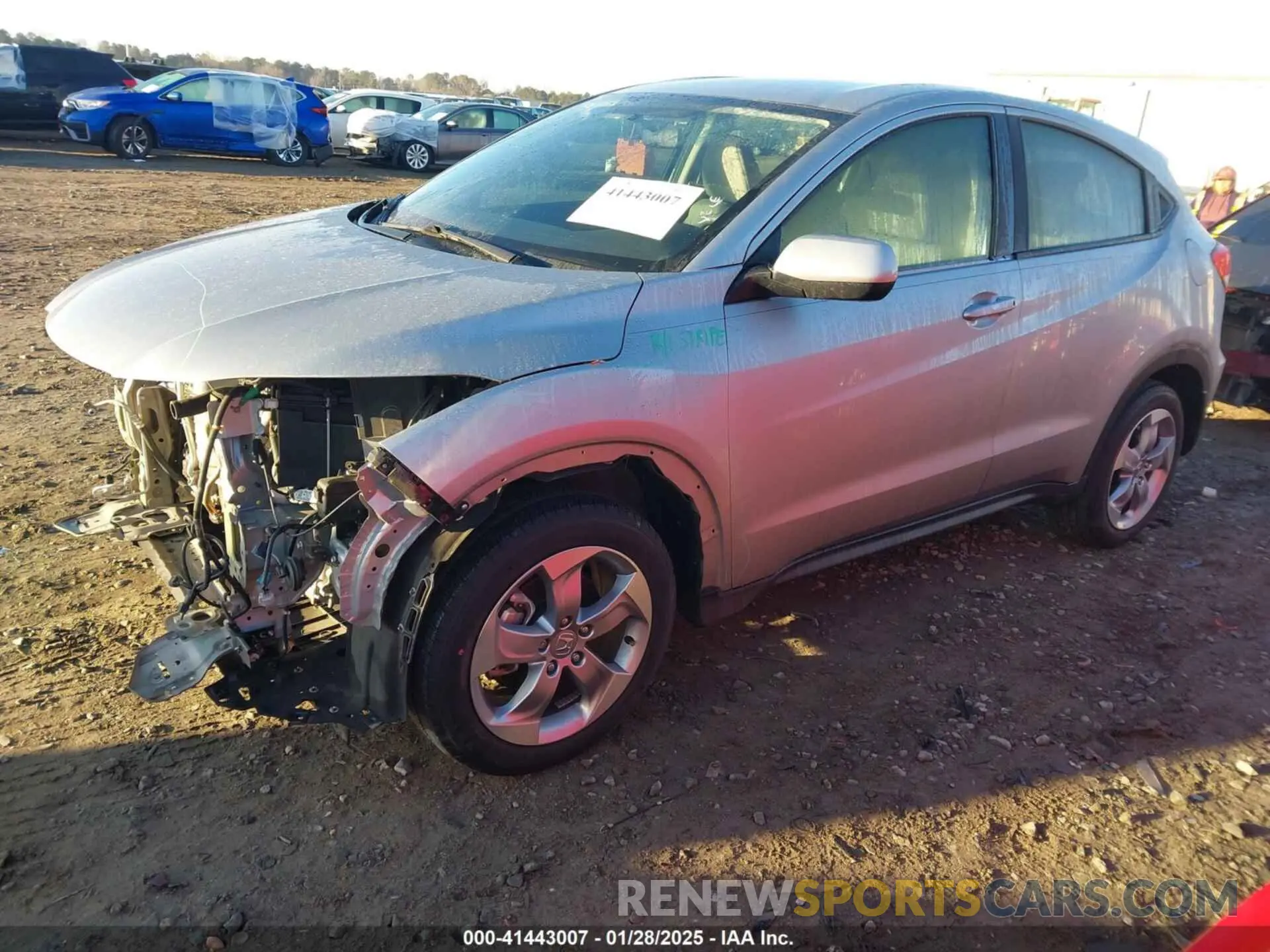 2 Фотография поврежденного автомобиля 3CZRU5H39LM713045 HONDA HR-V 2020