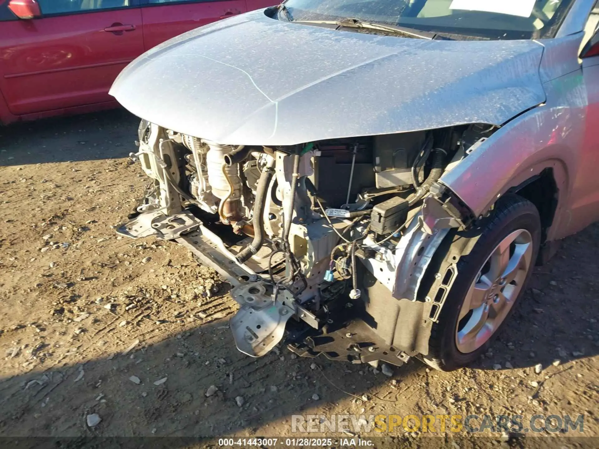 6 Фотография поврежденного автомобиля 3CZRU5H39LM713045 HONDA HR-V 2020