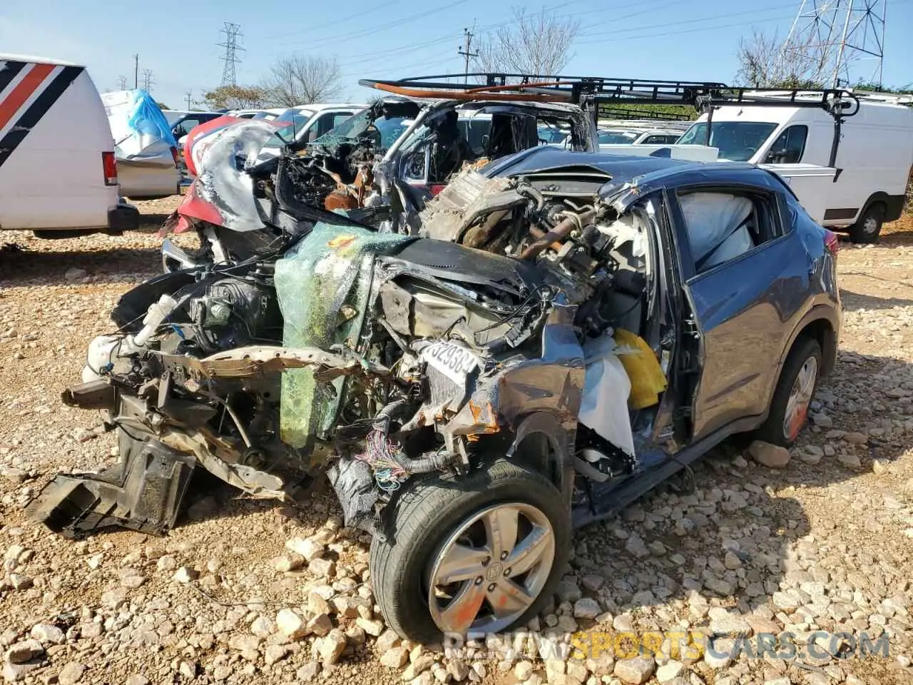 1 Photograph of a damaged car 3CZRU5H51LM717043 HONDA HR-V 2020