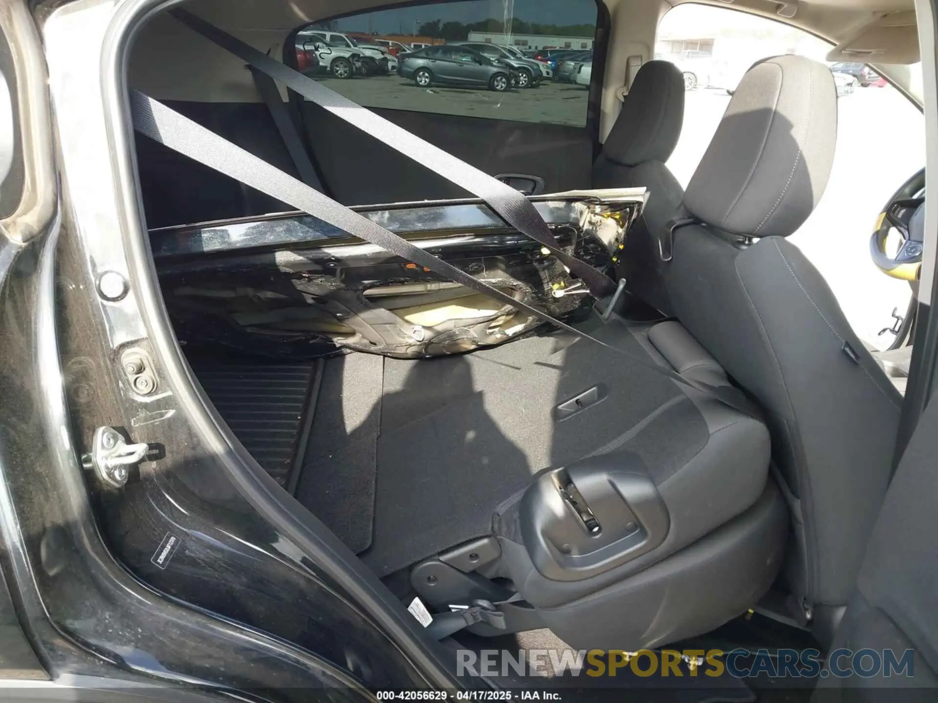 8 Фотография поврежденного автомобиля 3CZRU5H52LM712370 HONDA HR-V 2020
