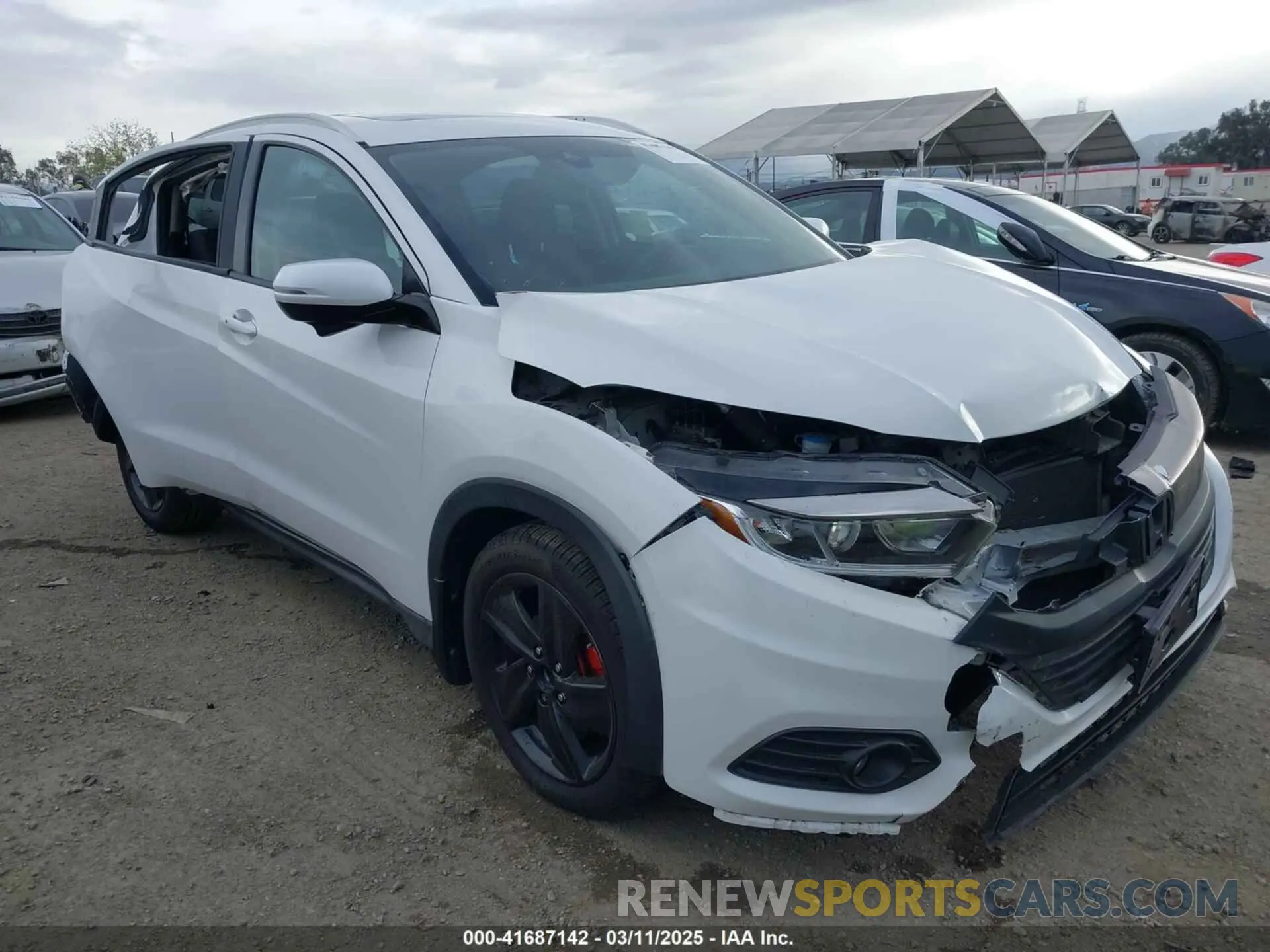 1 Photograph of a damaged car 3CZRU5H52LM713941 HONDA HR-V 2020