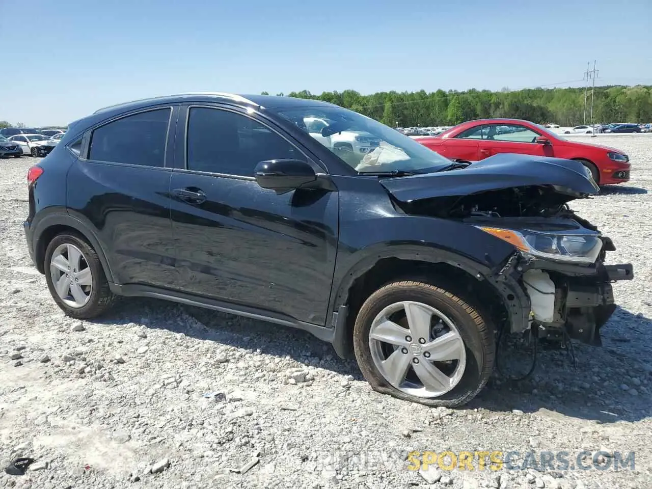 4 Photograph of a damaged car 3CZRU5H54LM702620 HONDA HR-V 2020