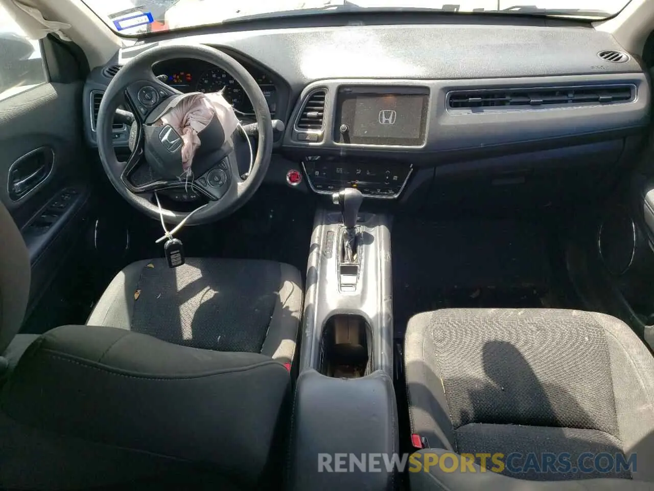 8 Фотография поврежденного автомобиля 3CZRU5H56LM703686 HONDA HR-V 2020