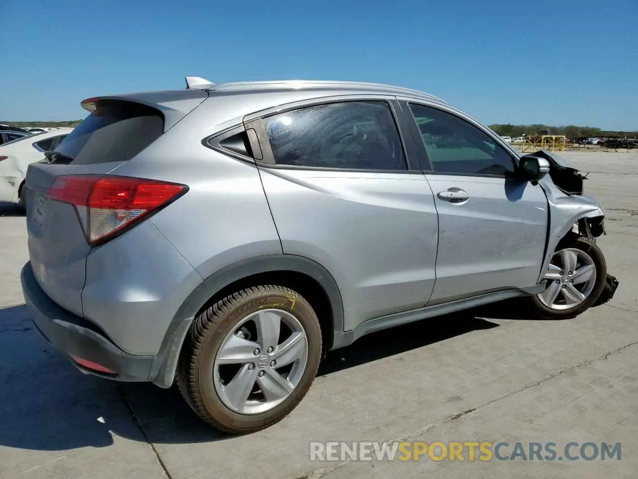 3 Фотография поврежденного автомобиля 3CZRU5H56LM706443 HONDA HR-V 2020
