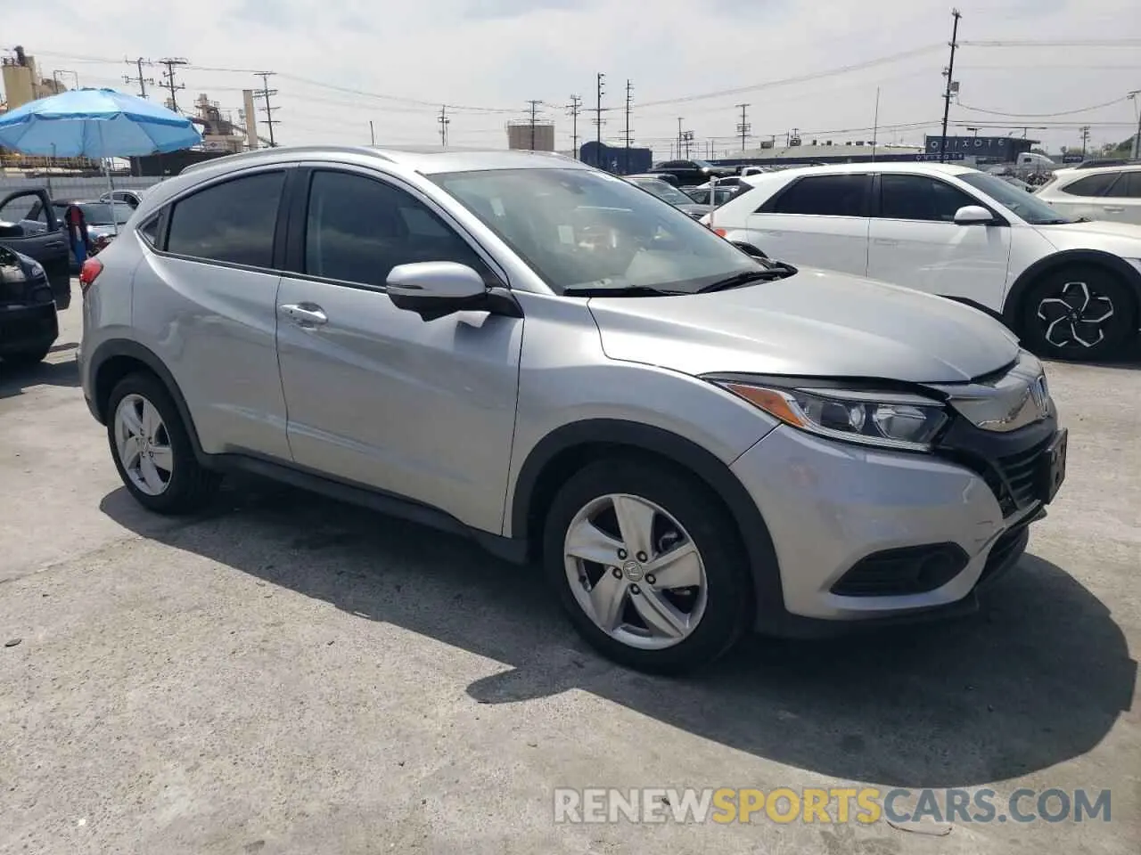 4 Фотография поврежденного автомобиля 3CZRU5H56LM715644 HONDA HR-V 2020