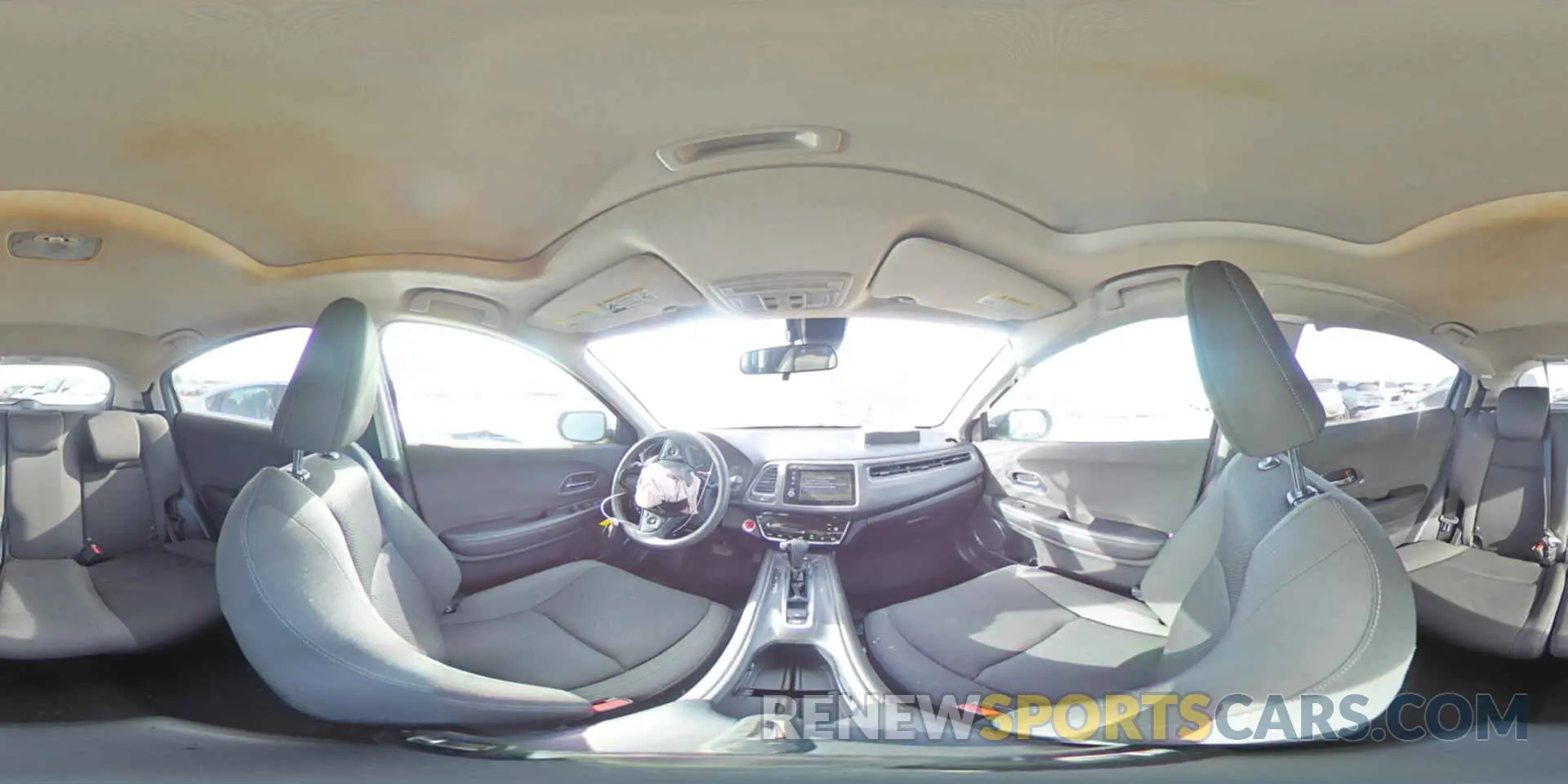 13 Photograph of a damaged car 3CZRU5H57LM717578 HONDA HR-V 2020
