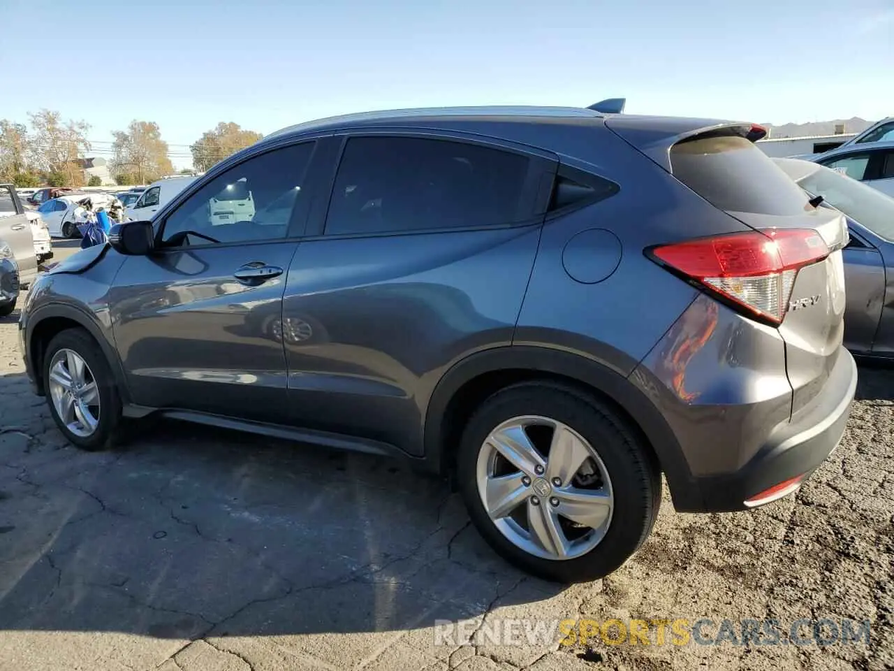 2 Фотография поврежденного автомобиля 3CZRU5H59LM716383 HONDA HR-V 2020