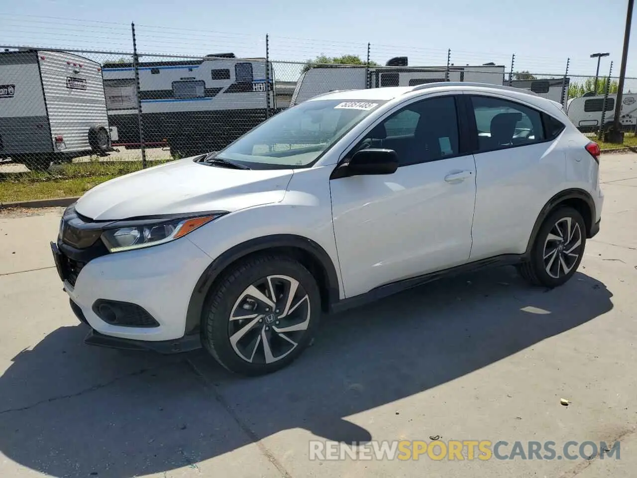 1 Photograph of a damaged car 3CZRU6H12LM706488 HONDA HR-V 2020