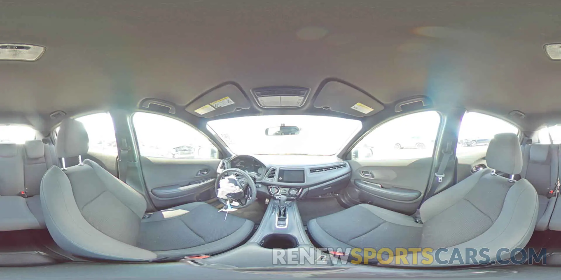 15 Photograph of a damaged car 3CZRU6H12LM737420 HONDA HR-V 2020