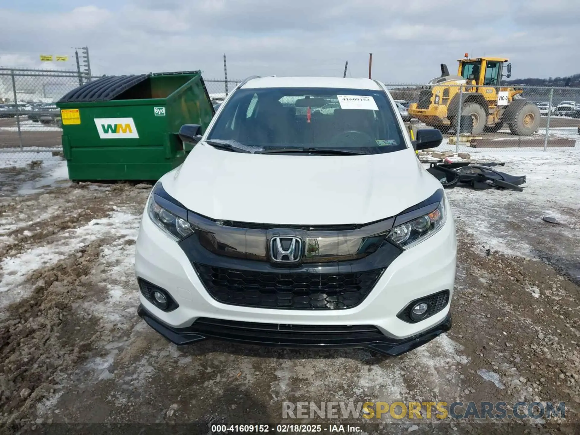 13 Photograph of a damaged car 3CZRU6H13LM704359 HONDA HR-V 2020
