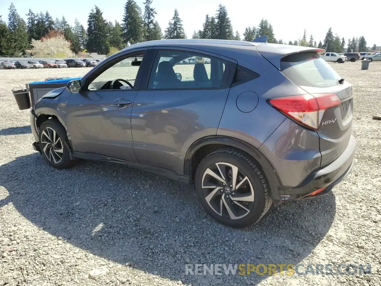 2 Photograph of a damaged car 3CZRU6H16LM702704 HONDA HR-V 2020