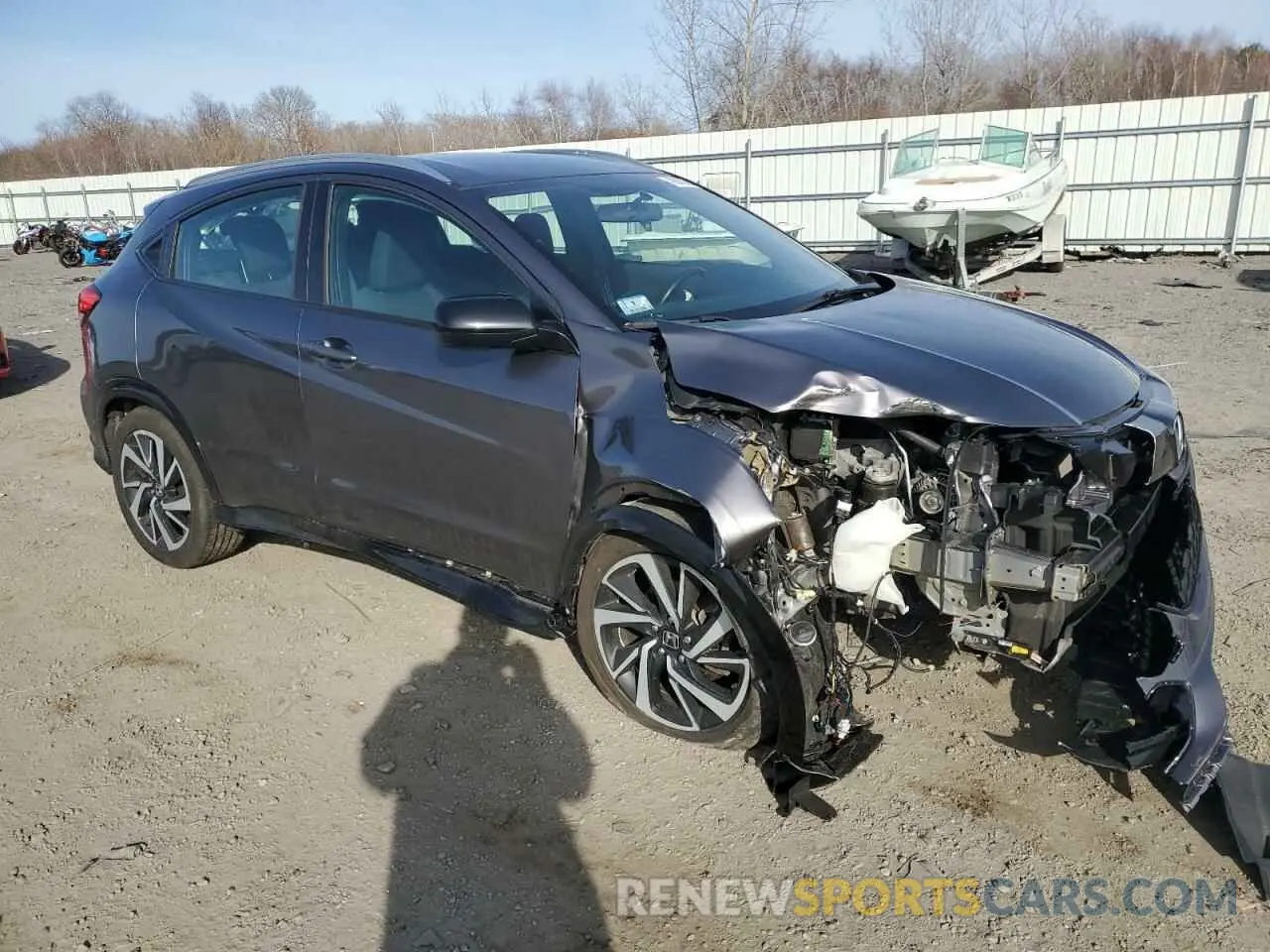4 Фотография поврежденного автомобиля 3CZRU6H16LM713170 HONDA HR-V 2020