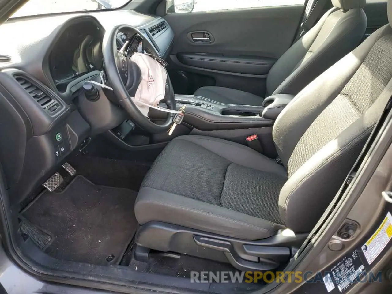 7 Фотография поврежденного автомобиля 3CZRU6H16LM713170 HONDA HR-V 2020