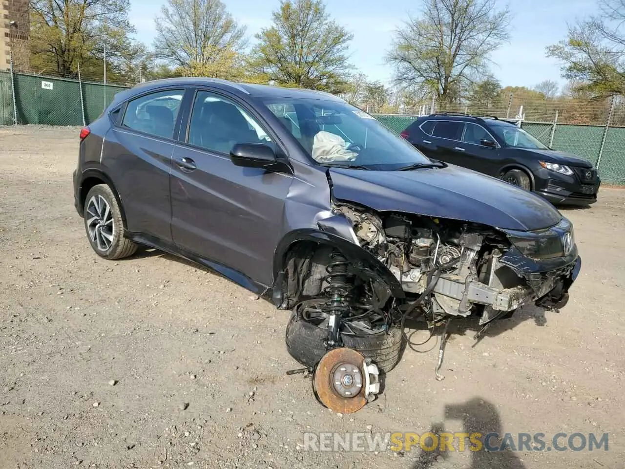 4 Фотография поврежденного автомобиля 3CZRU6H17LM716109 HONDA HR-V 2020