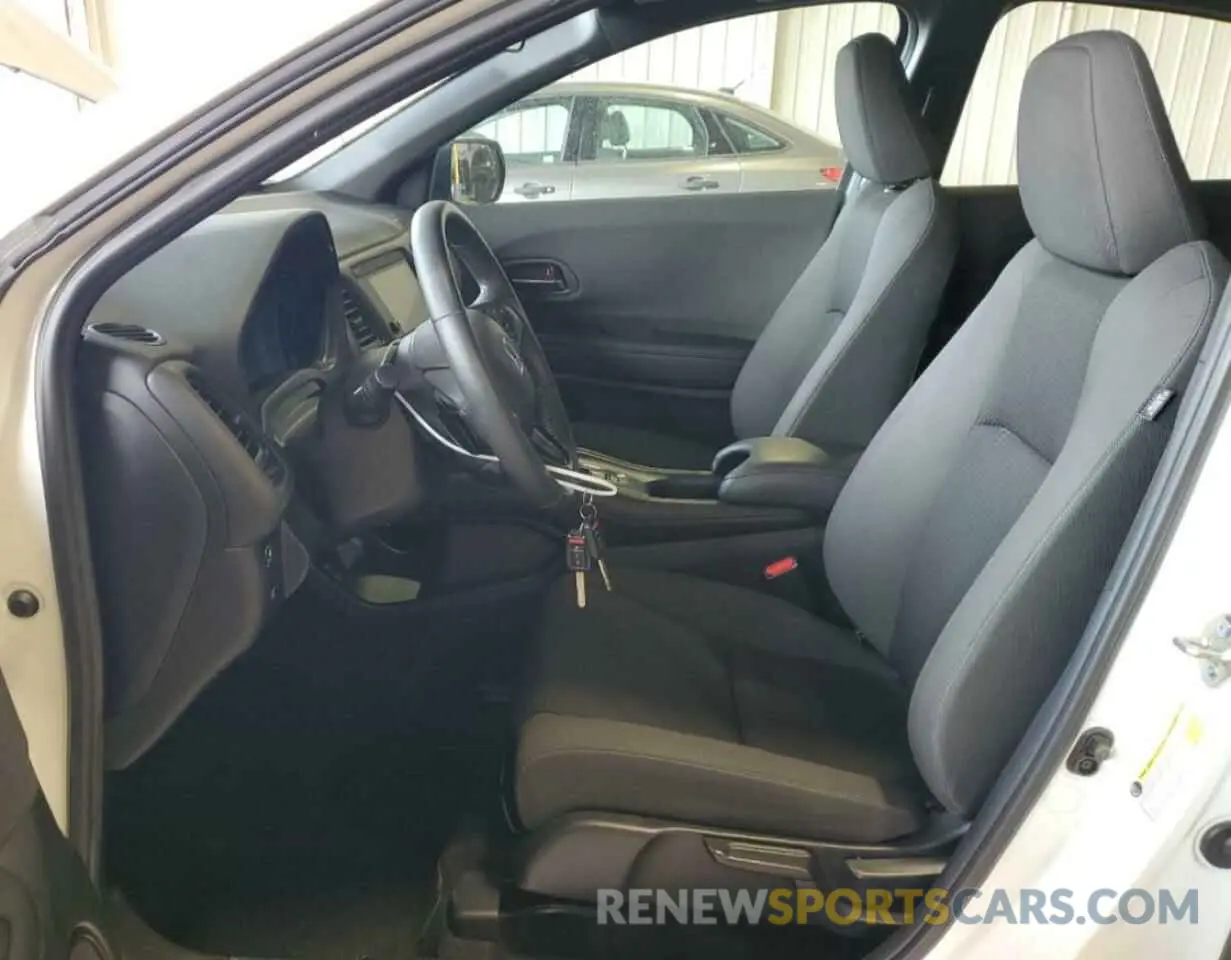 7 Photograph of a damaged car 3CZRU6H18LM701330 HONDA HR-V 2020