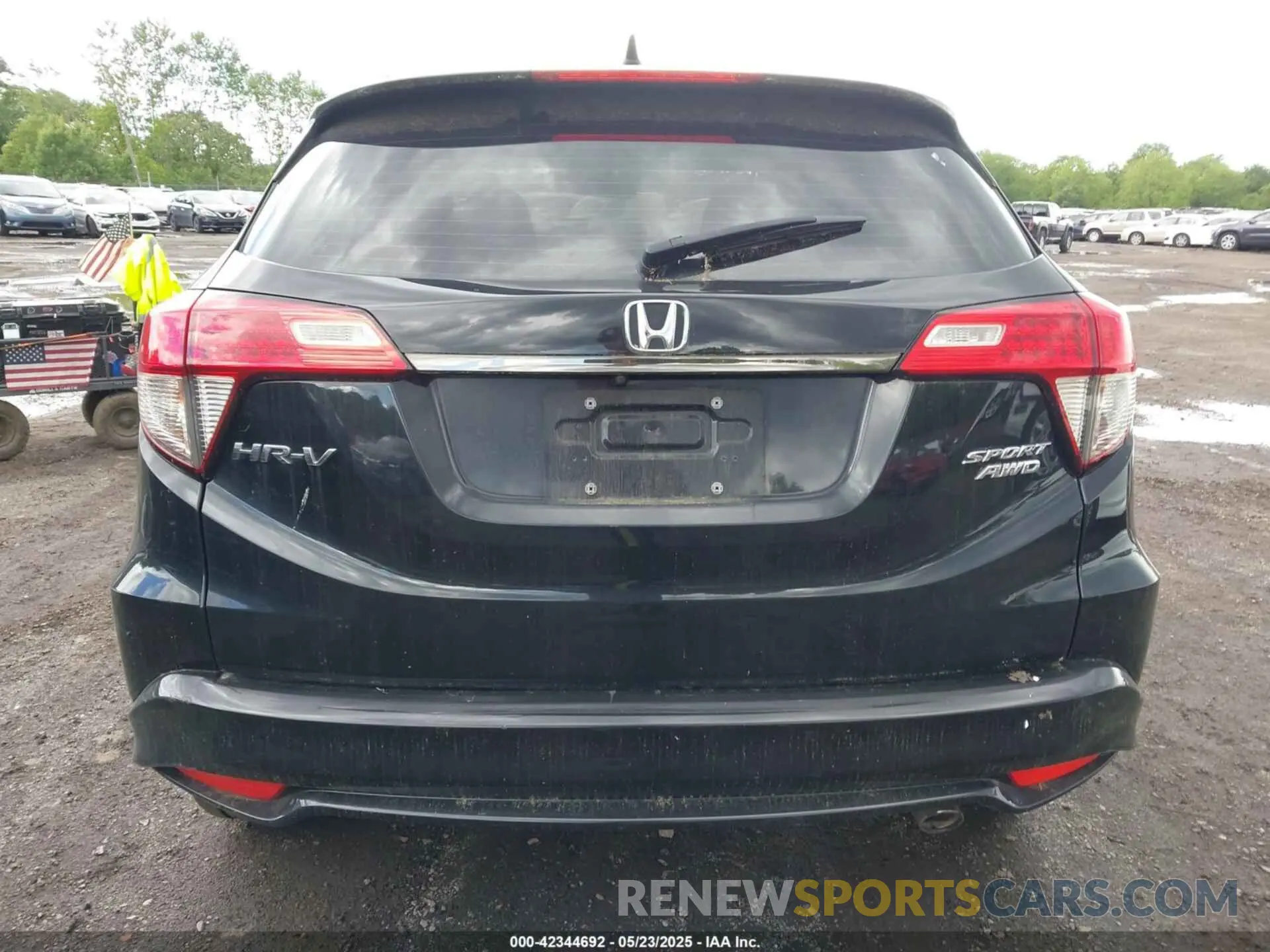 16 Фотография поврежденного автомобиля 3CZRU6H1XLM731770 HONDA HR-V 2020