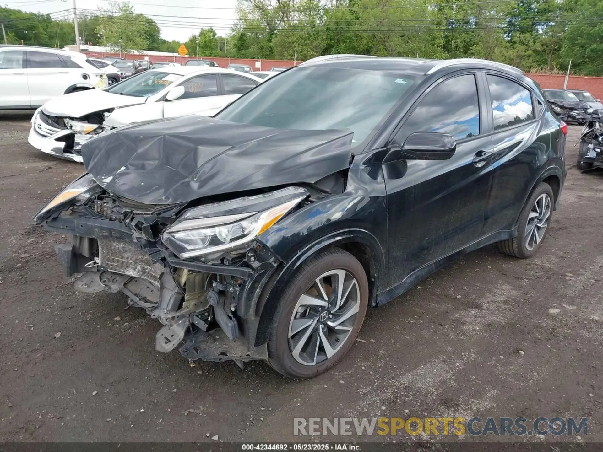 2 Фотография поврежденного автомобиля 3CZRU6H1XLM731770 HONDA HR-V 2020