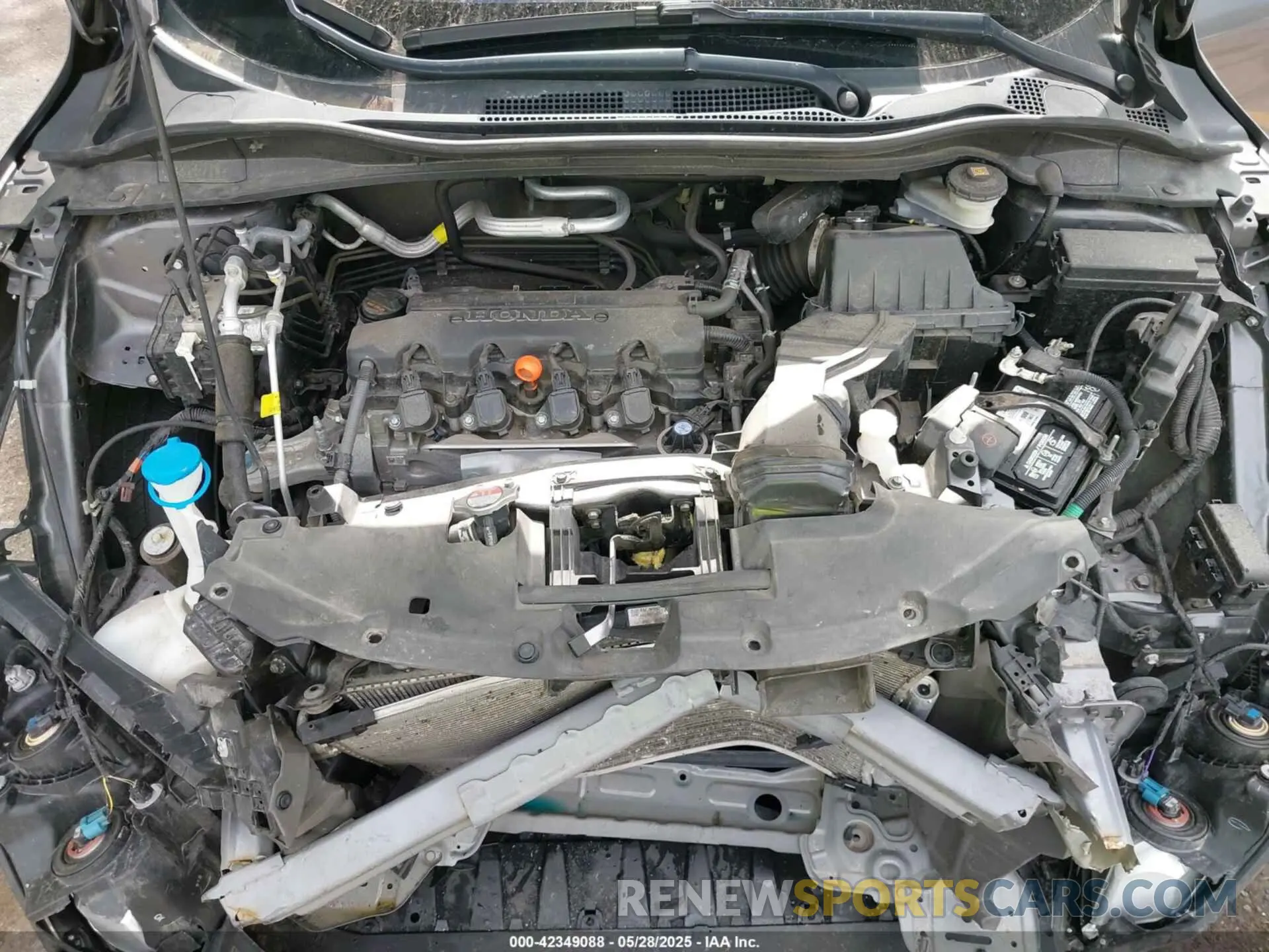 10 Photograph of a damaged car 3CZRU6H30LM711089 HONDA HR-V 2020