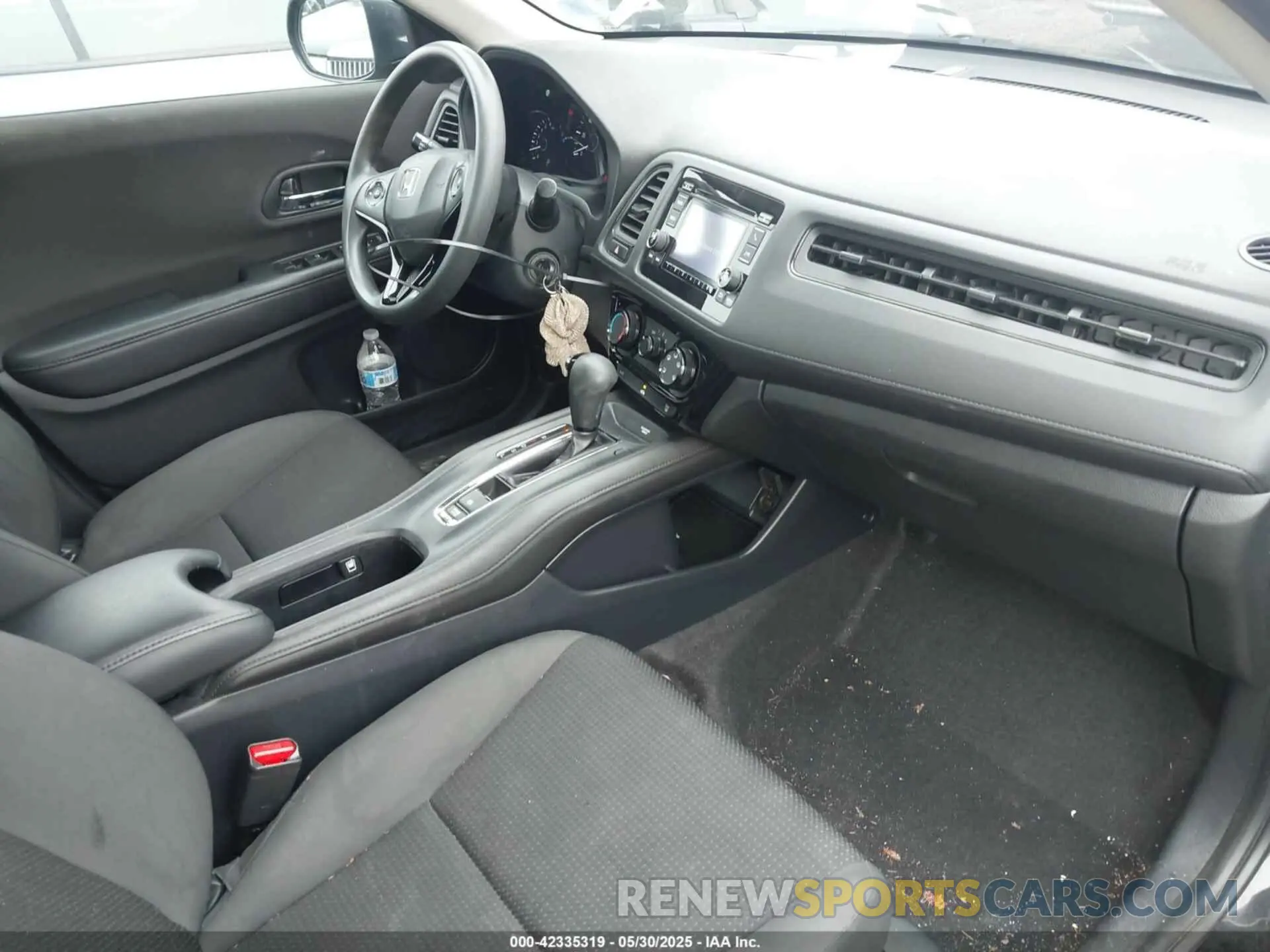 5 Photograph of a damaged car 3CZRU6H30LM721850 HONDA HR-V 2020