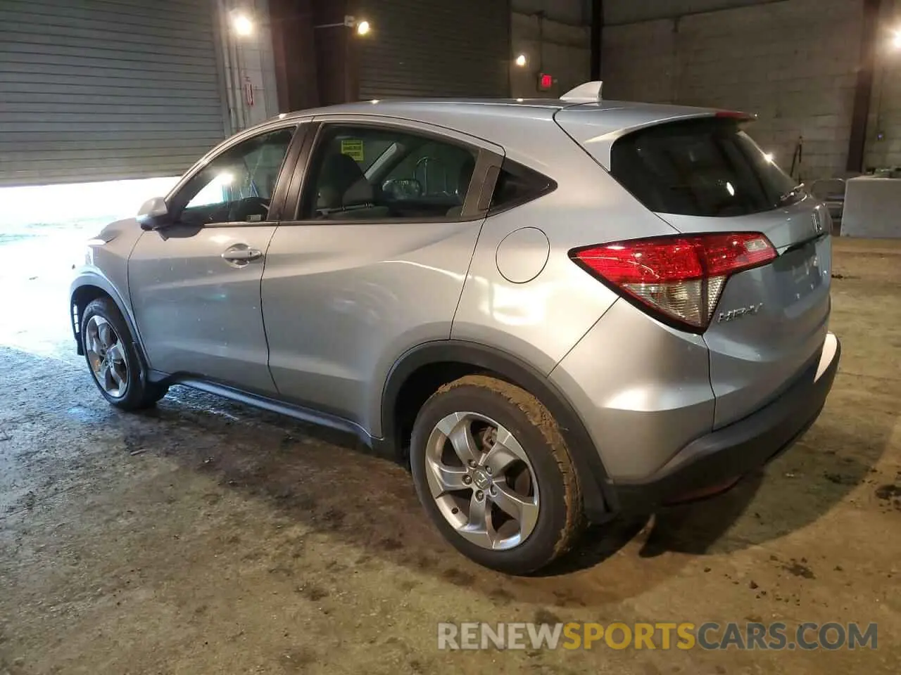 2 Фотография поврежденного автомобиля 3CZRU6H30LM730788 HONDA HR-V 2020