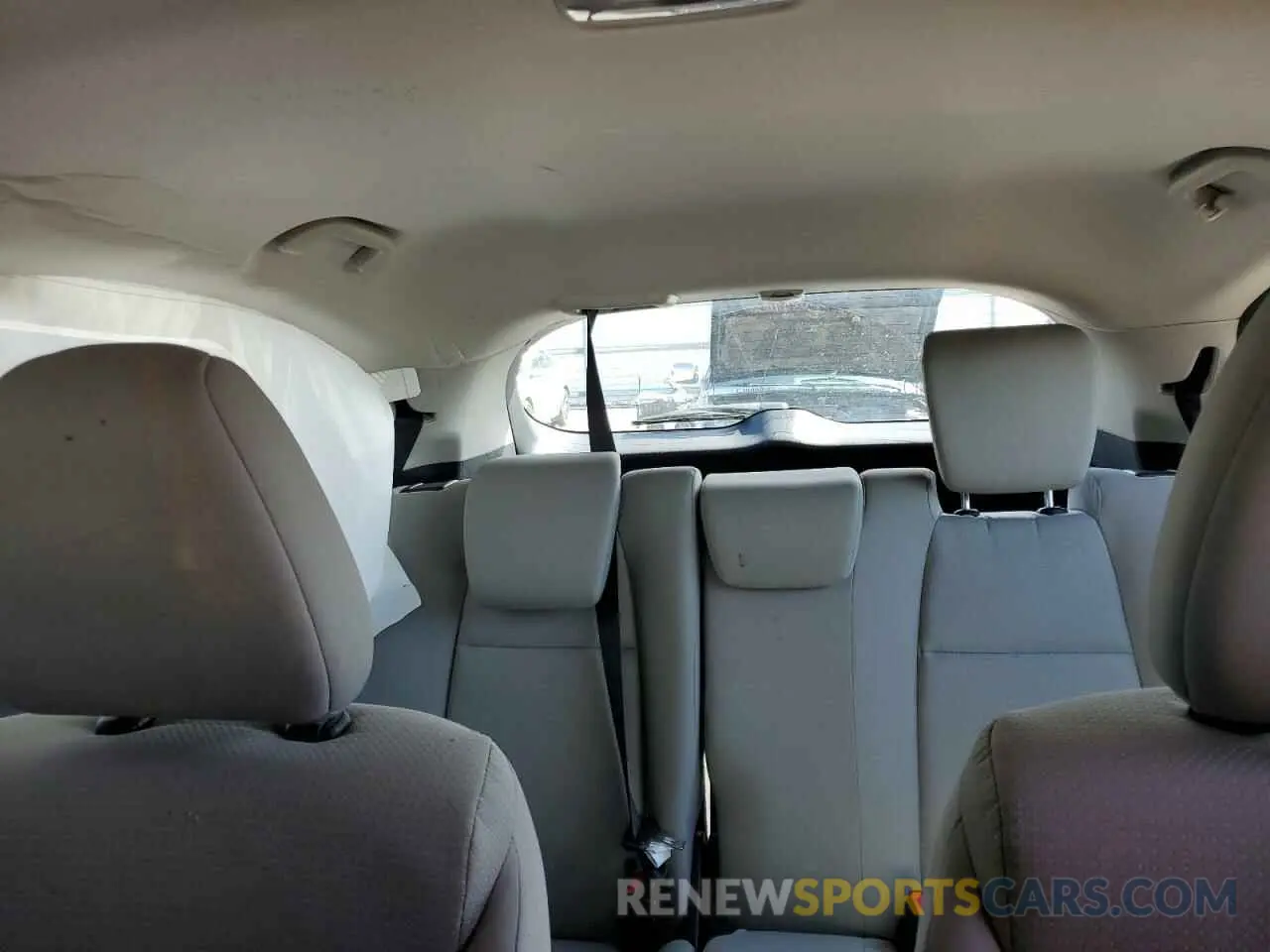 10 Photograph of a damaged car 3CZRU6H31LG701346 HONDA HR-V 2020