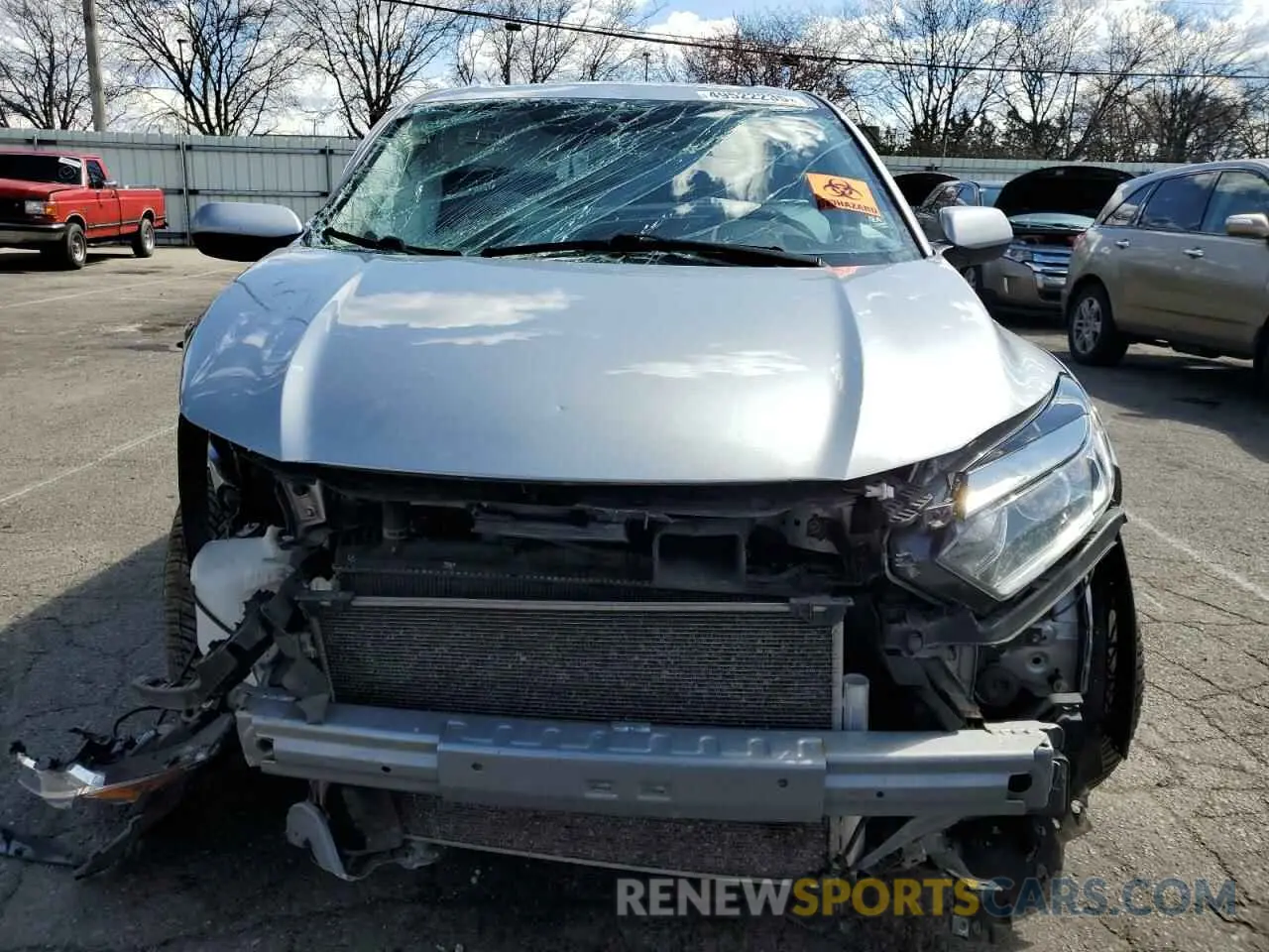 5 Photograph of a damaged car 3CZRU6H31LG701346 HONDA HR-V 2020