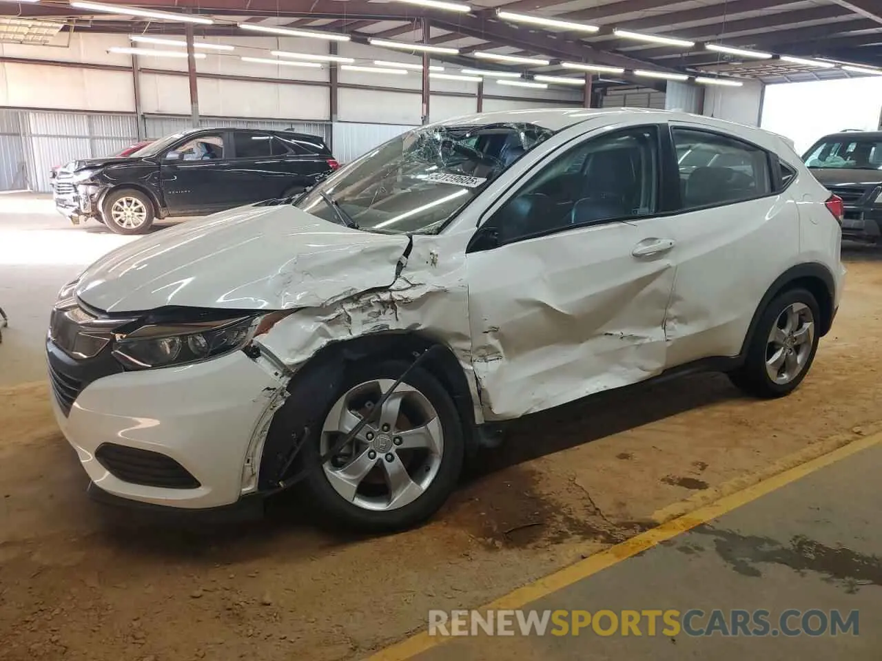 1 Фотография поврежденного автомобиля 3CZRU6H31LM701557 HONDA HR-V 2020